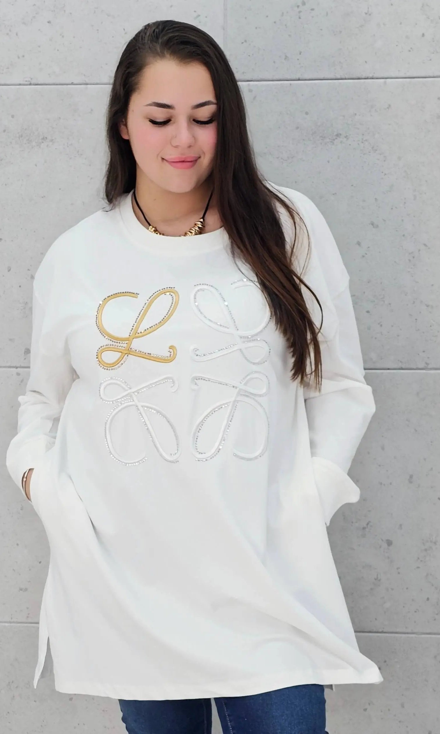 Bluza plus size z kryształkowym zdobieniem Stylowa XL