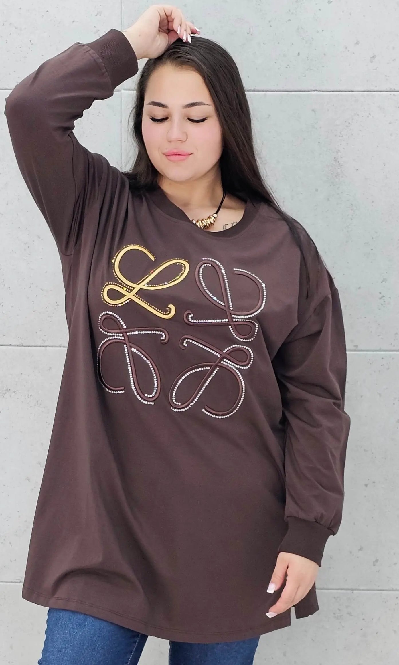 Bluza plus size z kryształkowym zdobieniem Stylowa XL