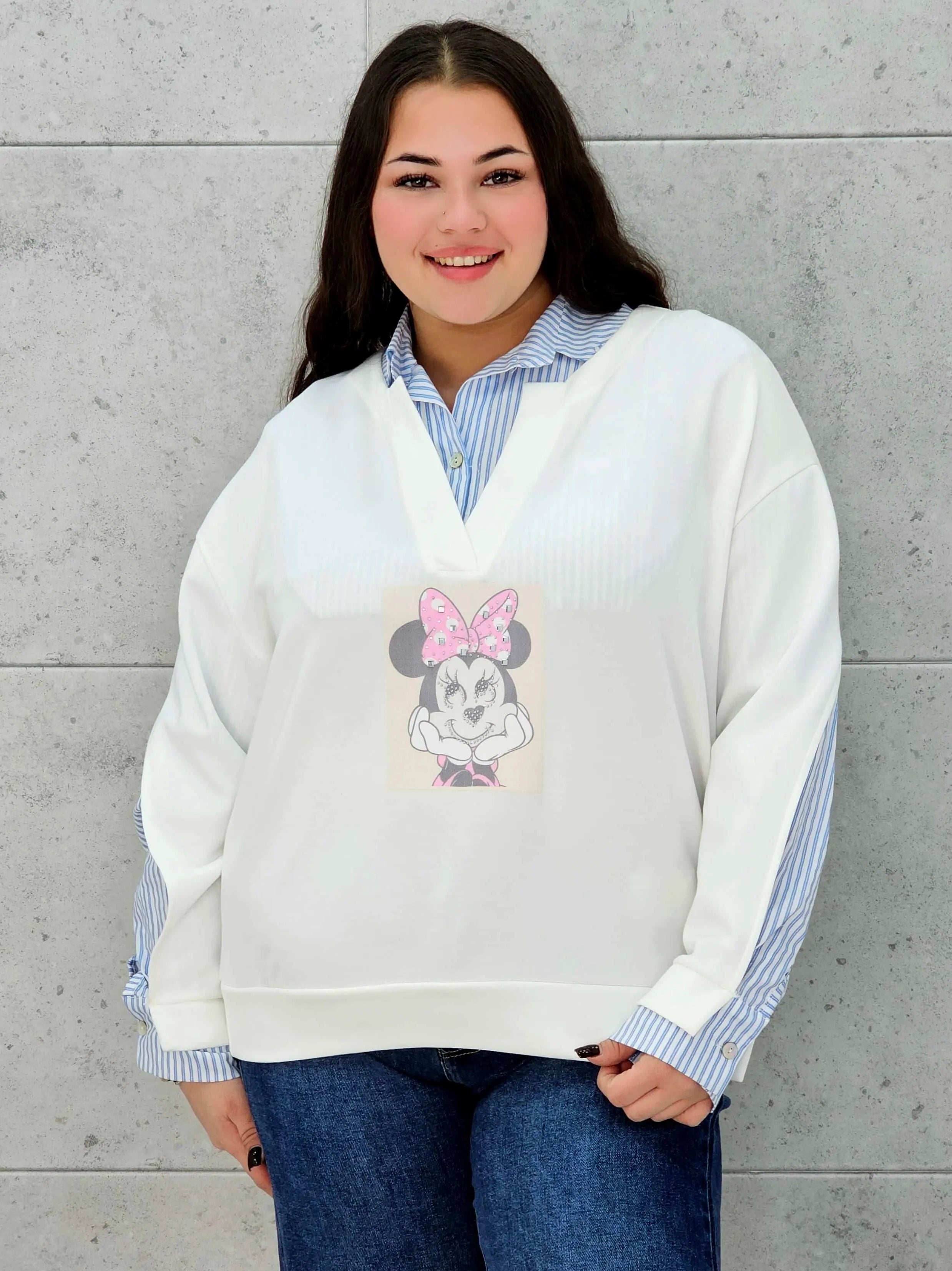 Bluza plus size z motywem Minnie – modna, wygodna i pełna uroku | Stylowa Stylowa XL