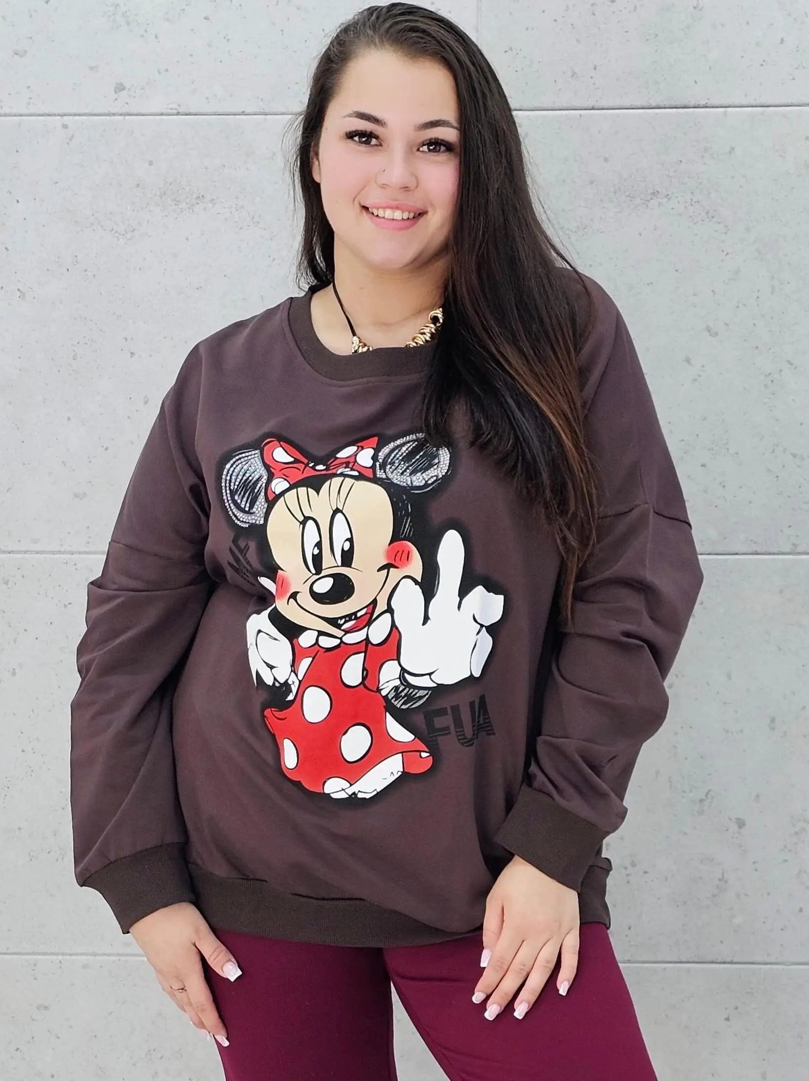 Bluza plus size z nadrukiem Minnie – modna i wygodna bluza XXL Stylowa XL