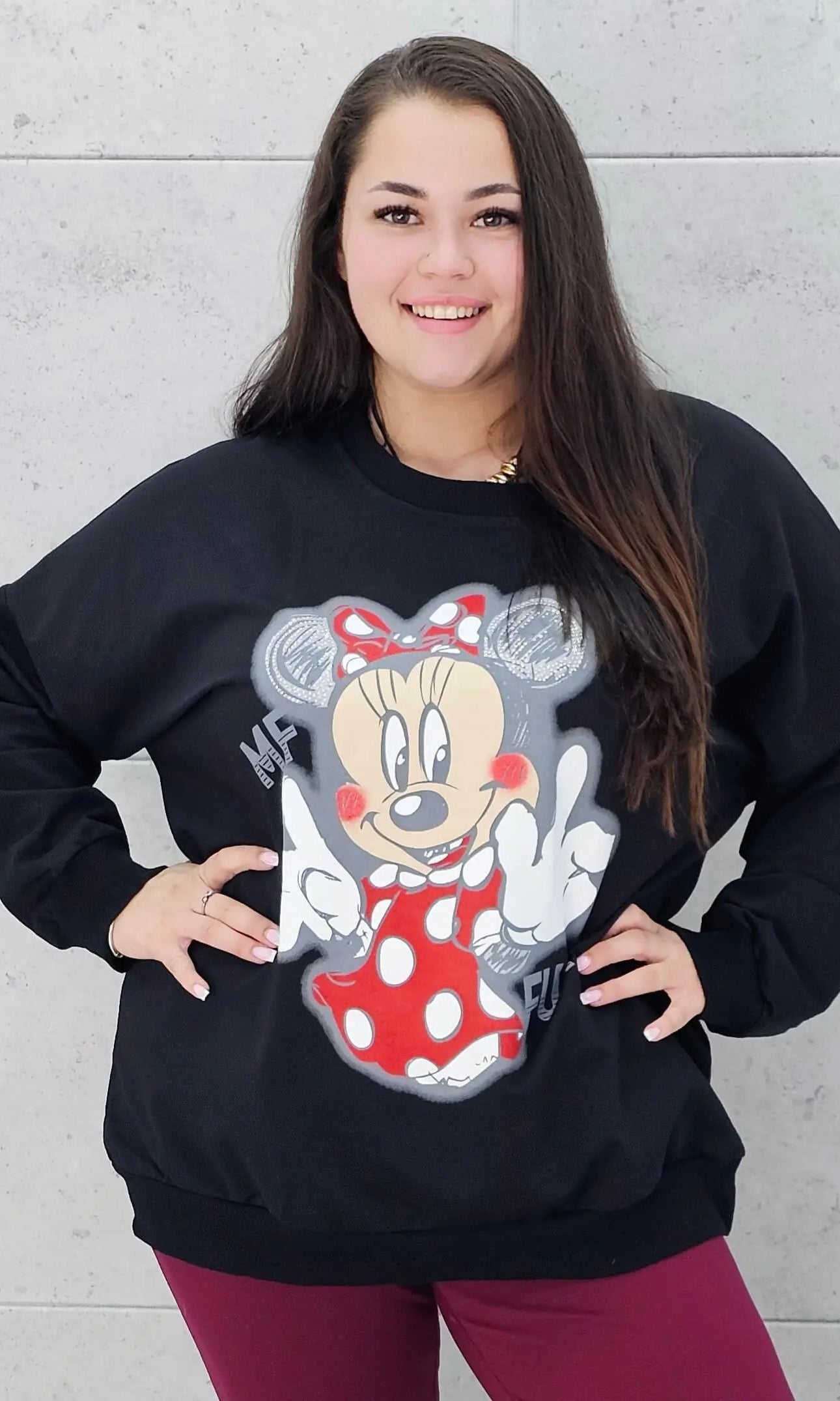 Bluza plus size z nadrukiem Minnie – modna i wygodna bluza XXL Stylowa XL