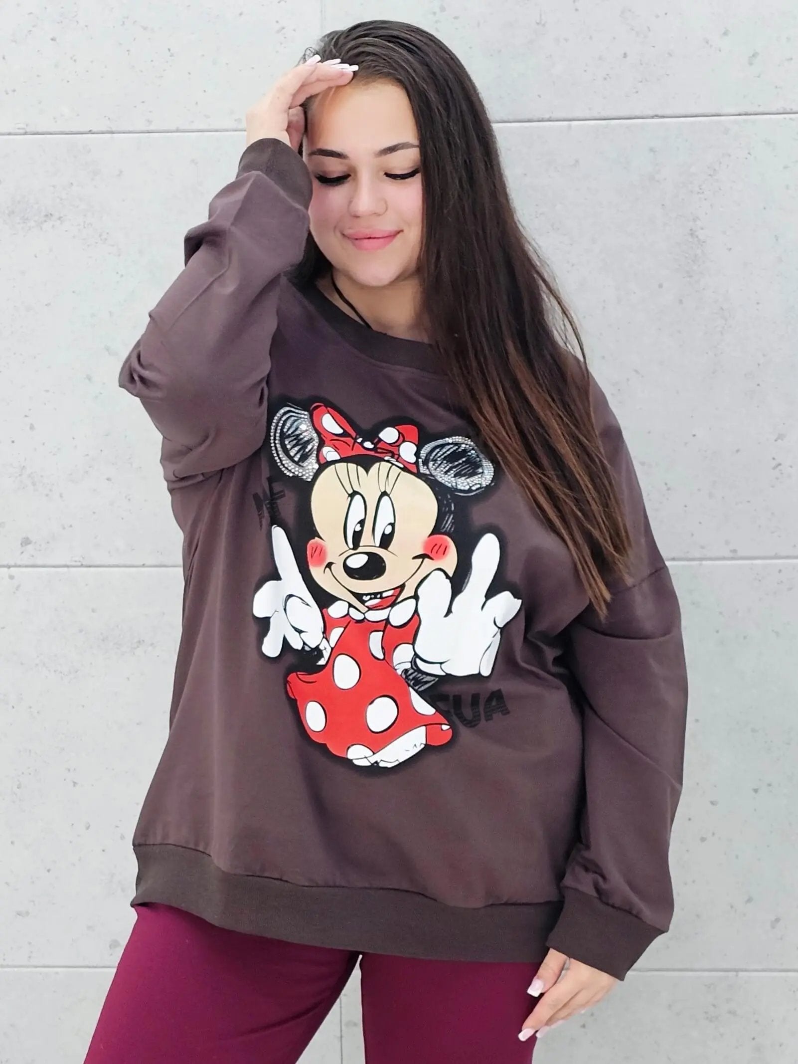 Bluza plus size z nadrukiem Minnie – modna i wygodna bluza XXL Stylowa XL