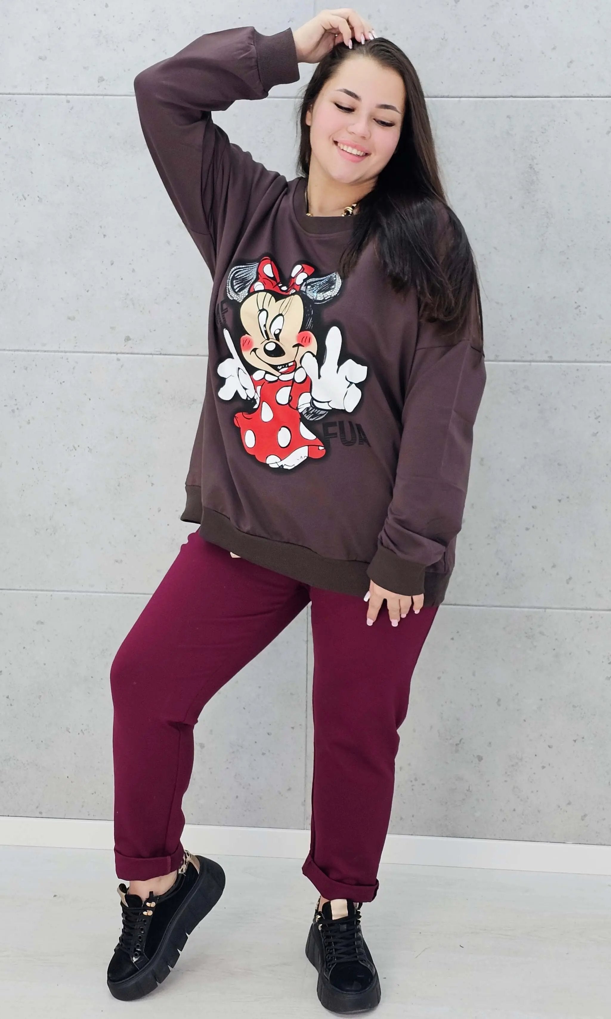 Bluza plus size z nadrukiem Minnie – modna i wygodna bluza XXL Stylowa XL