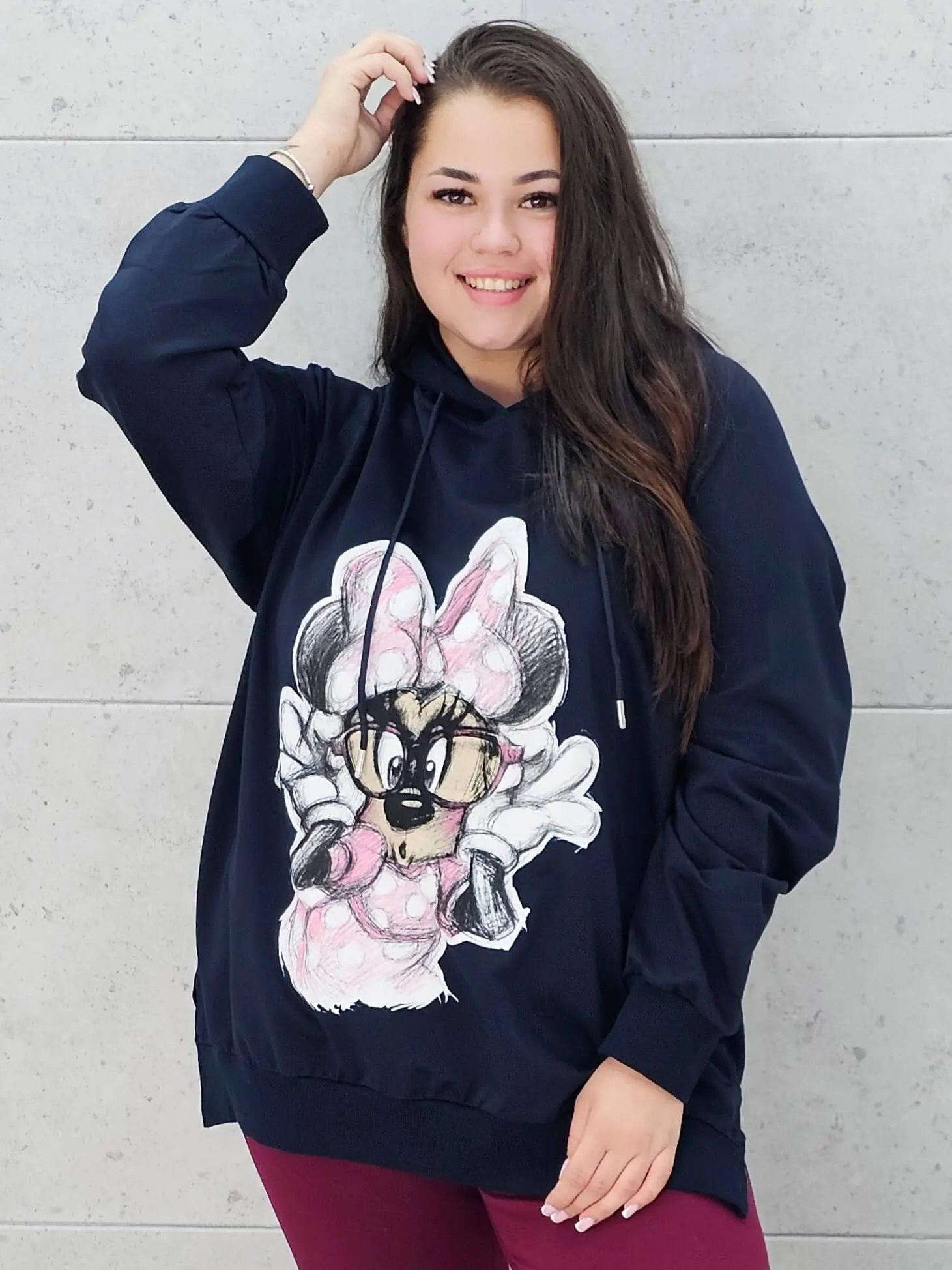 Bluza plus size z nadrukiem Minnie – modny oversize Stylowa XL