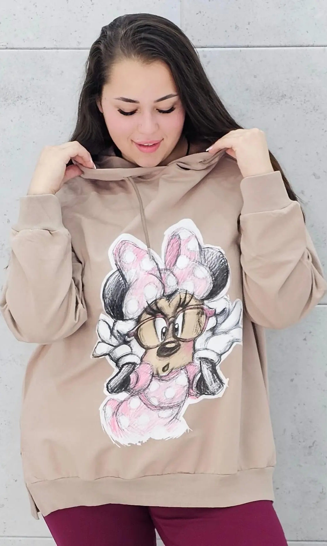Bluza plus size z nadrukiem Minnie – modny oversize Stylowa XL