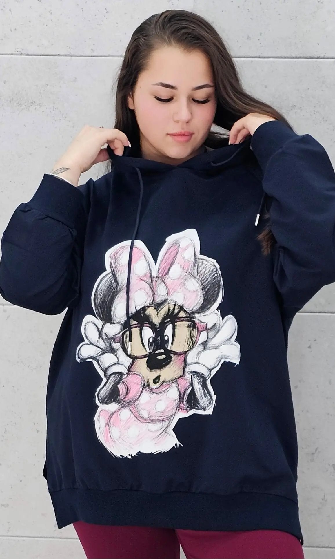 Bluza plus size z nadrukiem Minnie – modny oversize Stylowa XL