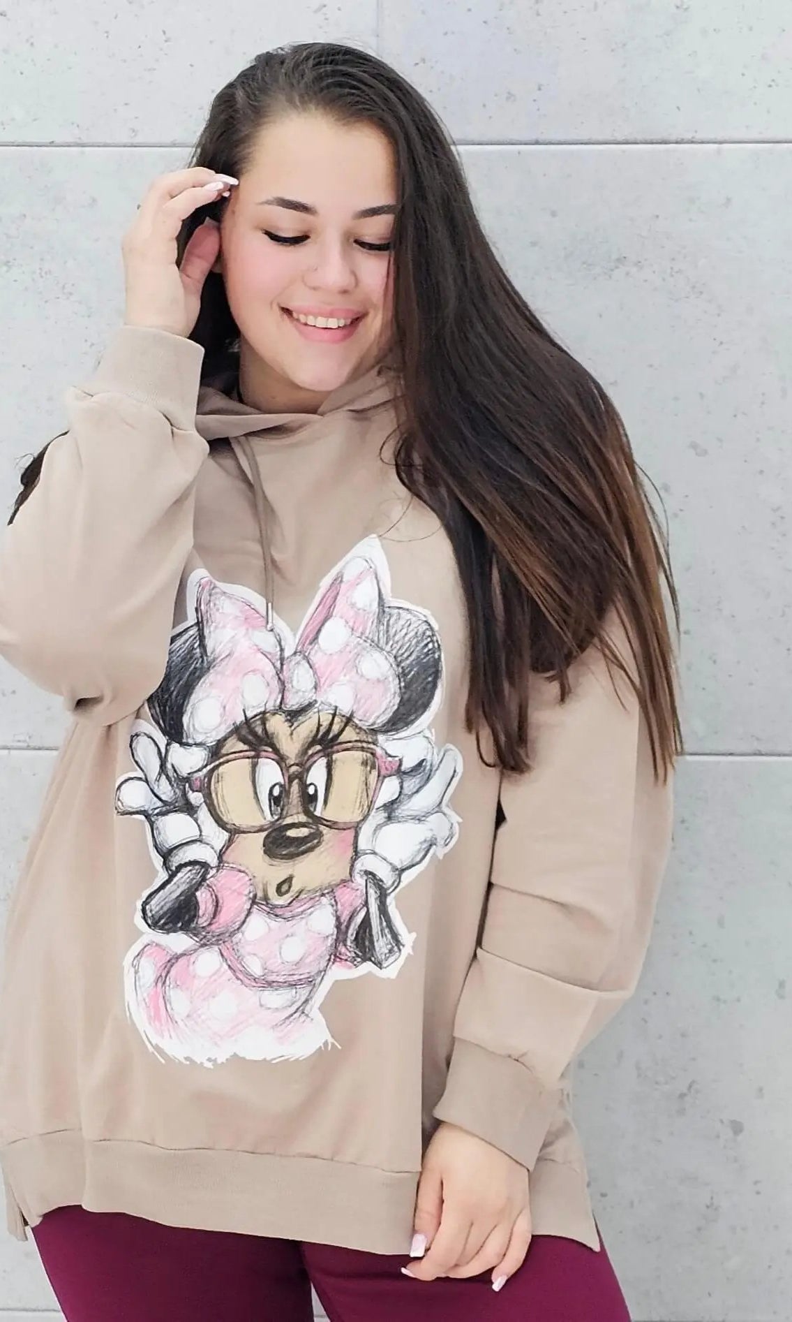 Bluza plus size z nadrukiem Minnie – modny oversize Stylowa XL