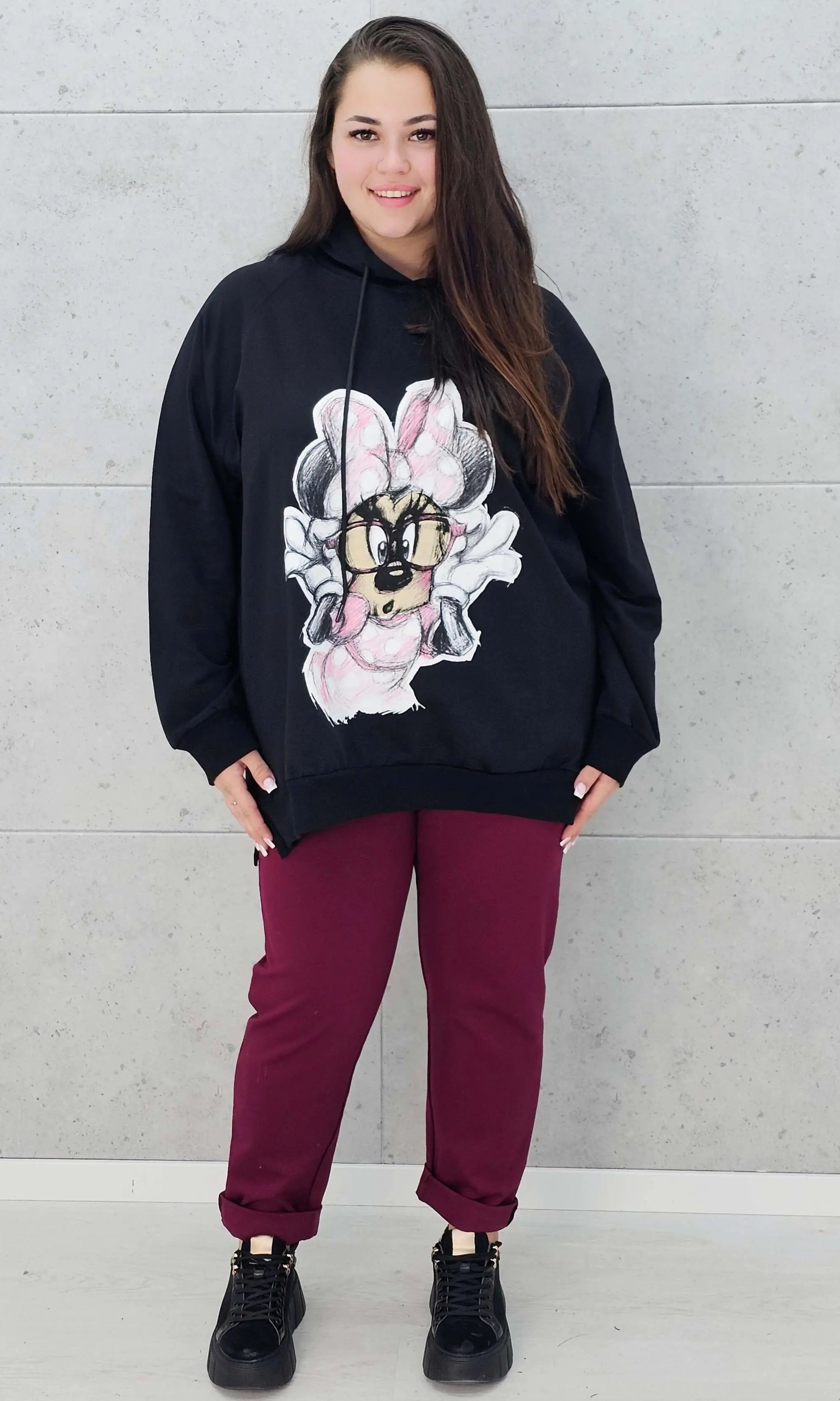 Bluza plus size z nadrukiem Minnie – modny oversize Stylowa XL