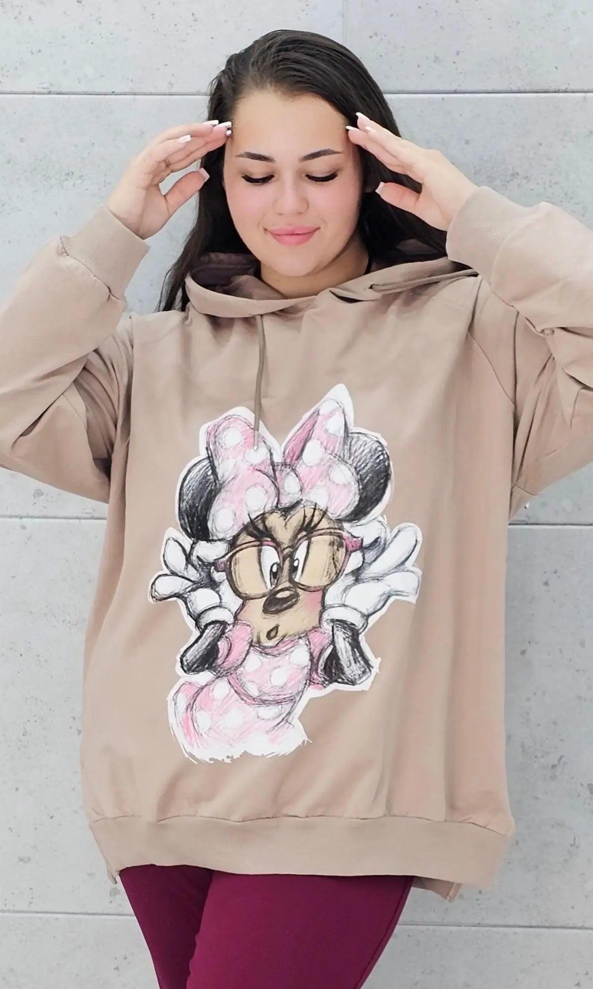 Bluza plus size z nadrukiem Minnie – modny oversize Stylowa XL