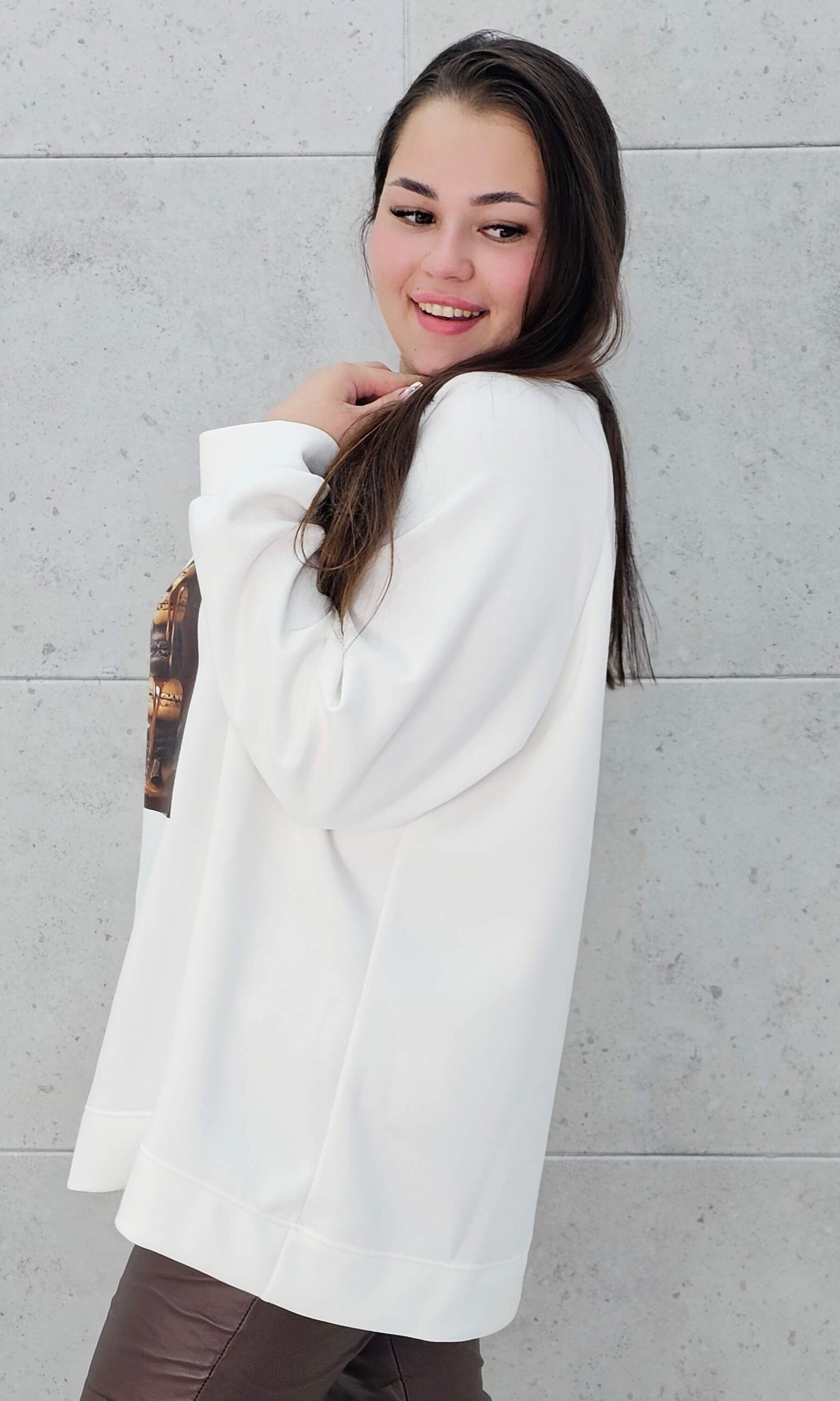 Bluza plus size z nadrukiem makaroników – modna bluza XXL z printem Stylowa XL