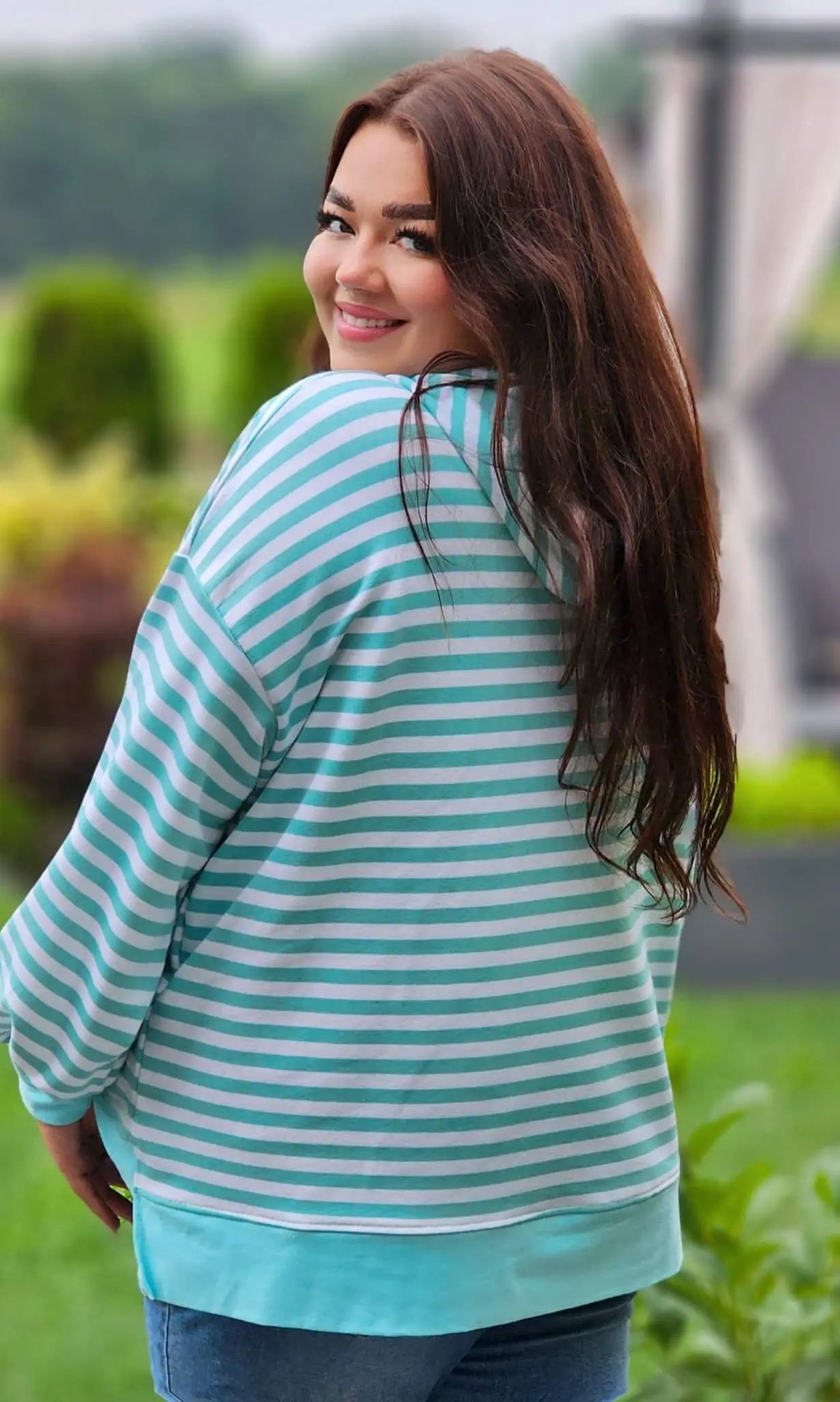 Bluza w paski z kapturem Stylowa XL