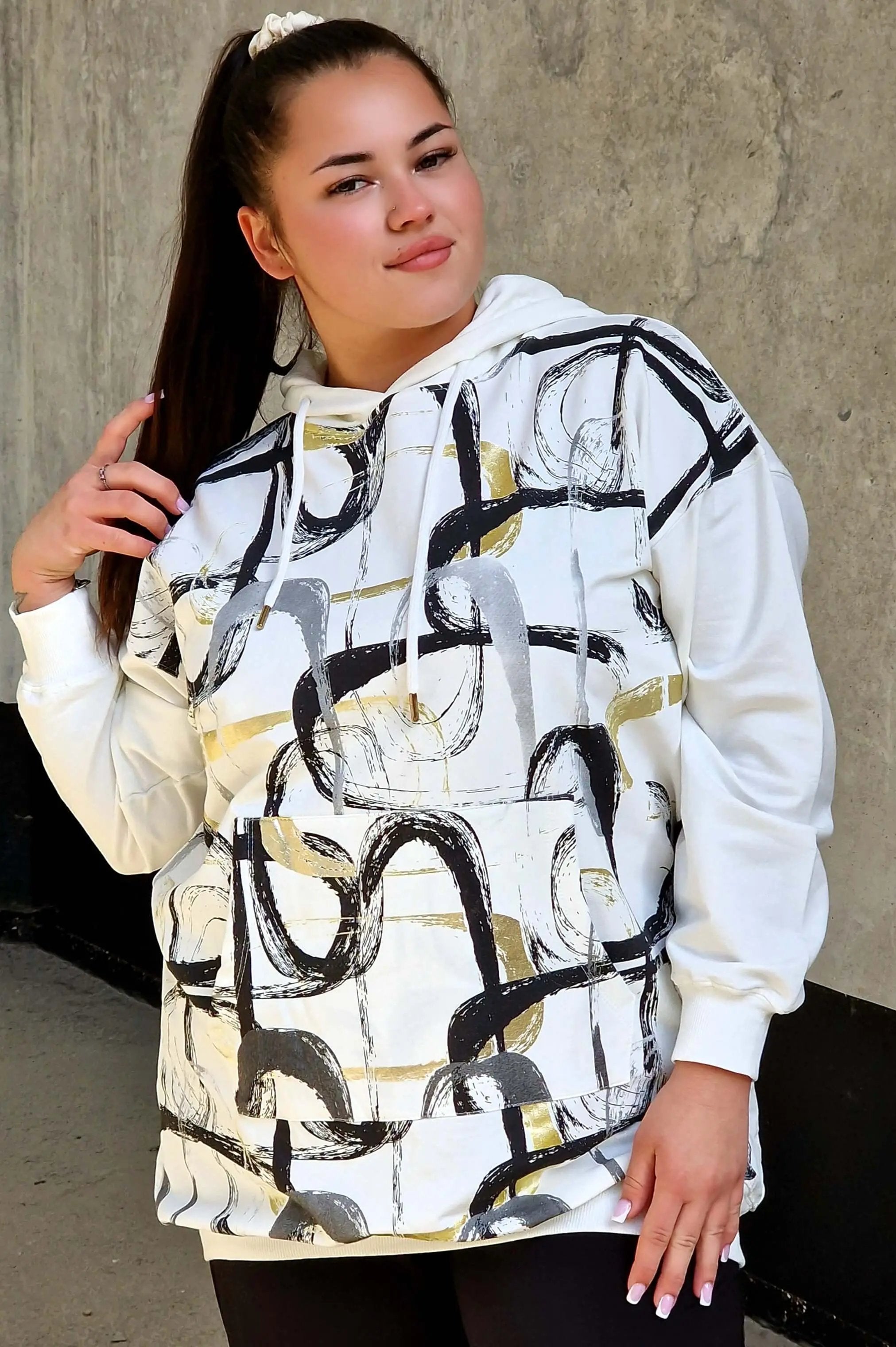 Bluza z abstrakcyjnym printem Stylowa XL