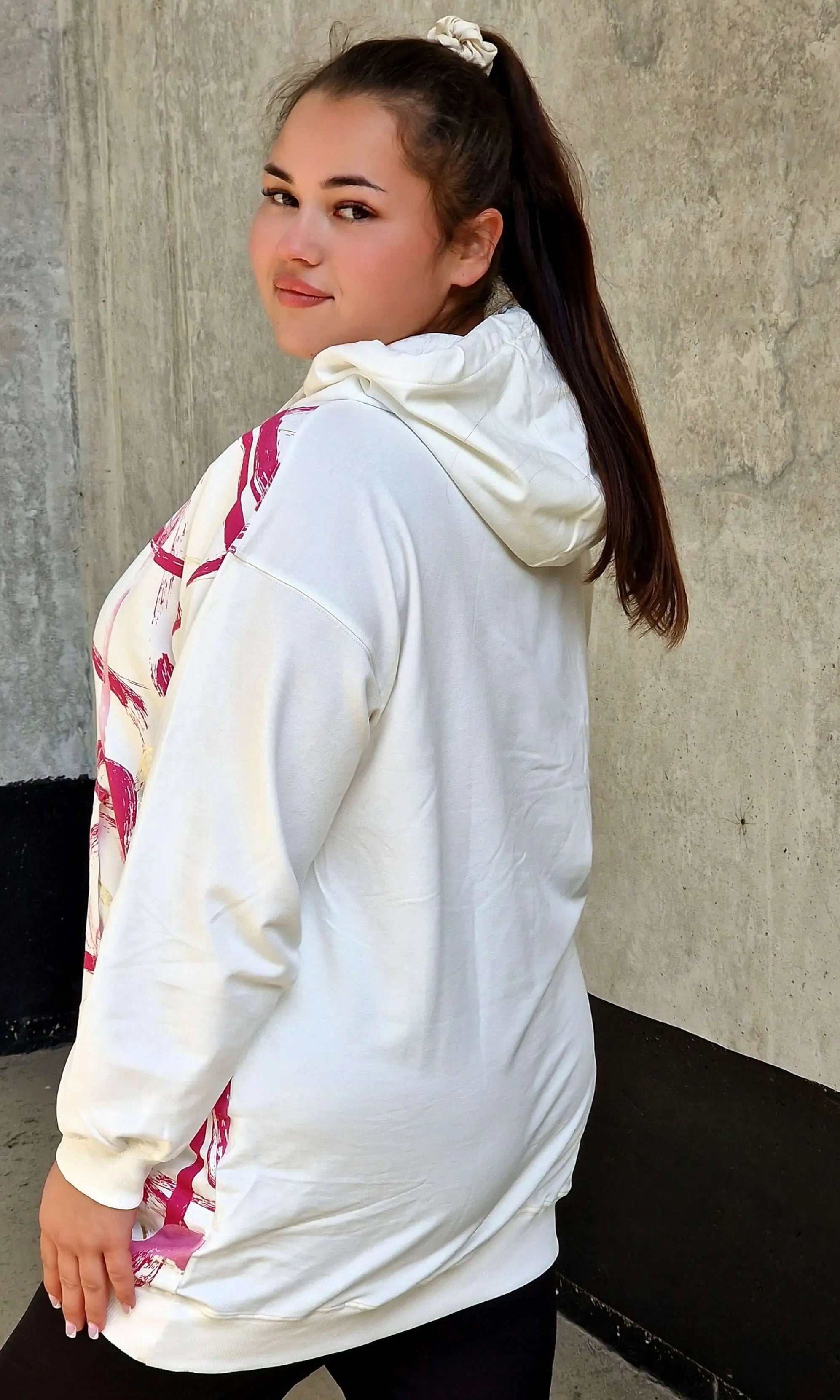 Bluza z abstrakcyjnym printem Stylowa XL