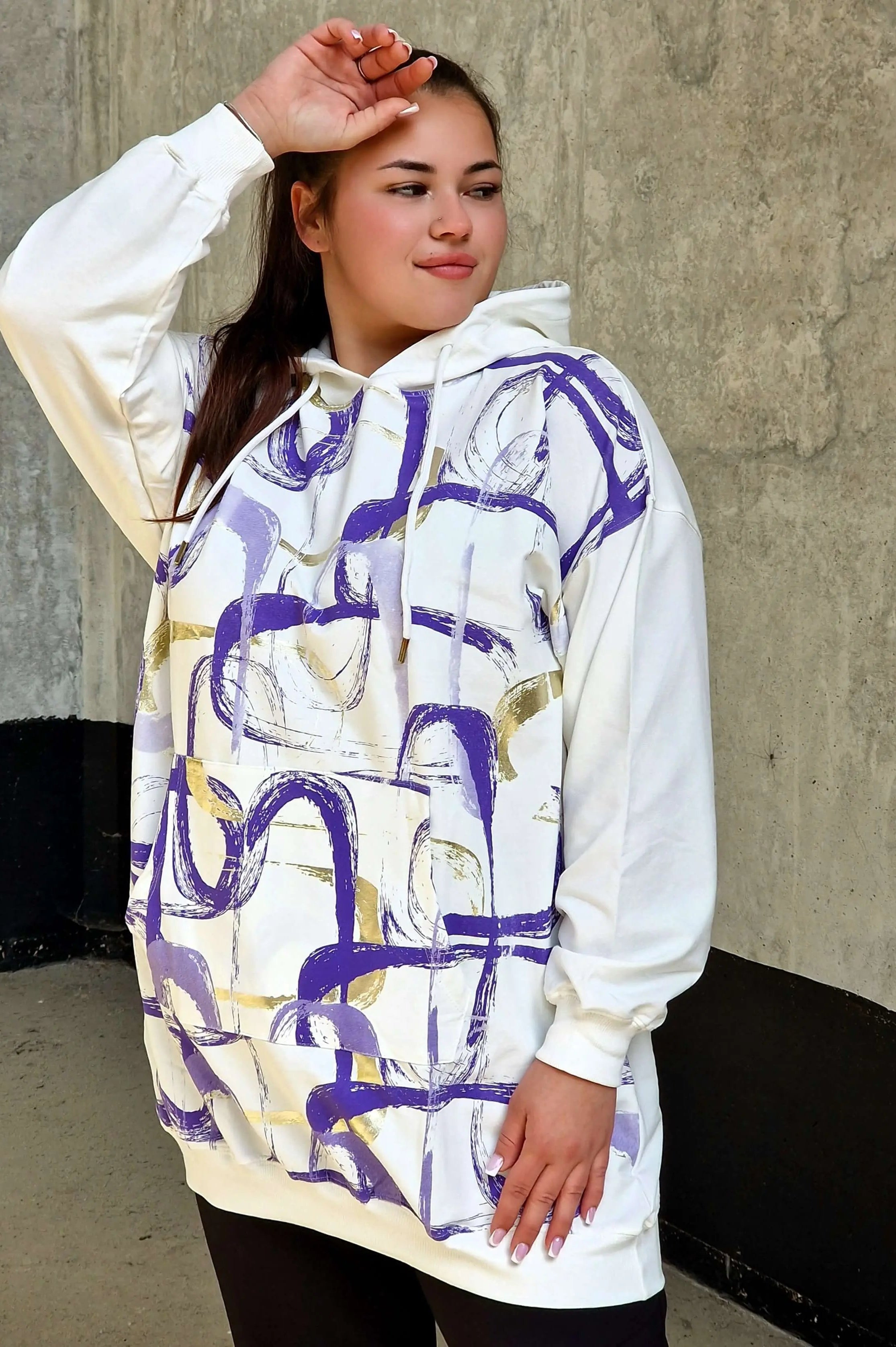 Bluza z abstrakcyjnym printem Stylowa XL
