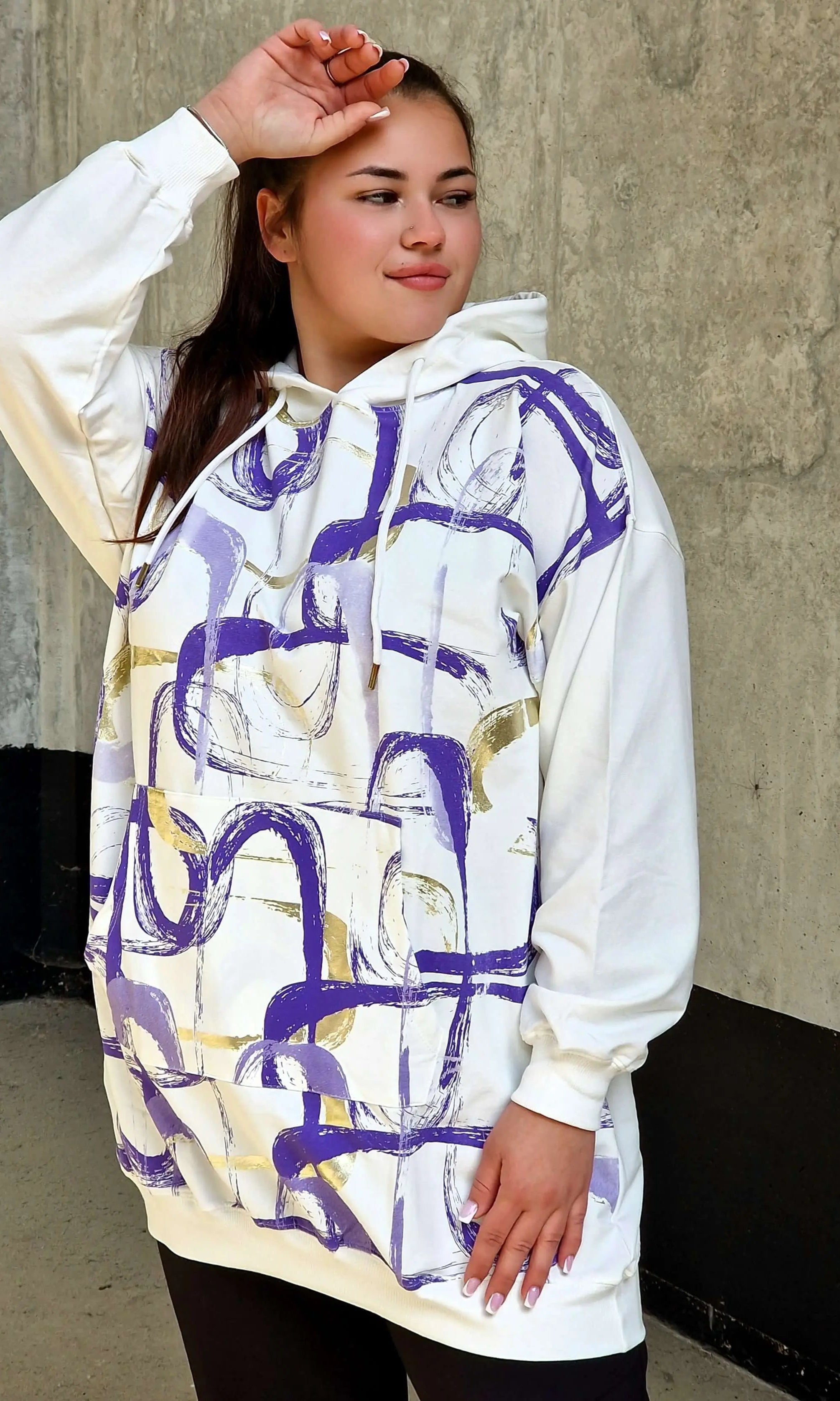 Bluza z abstrakcyjnym printem Stylowa XL