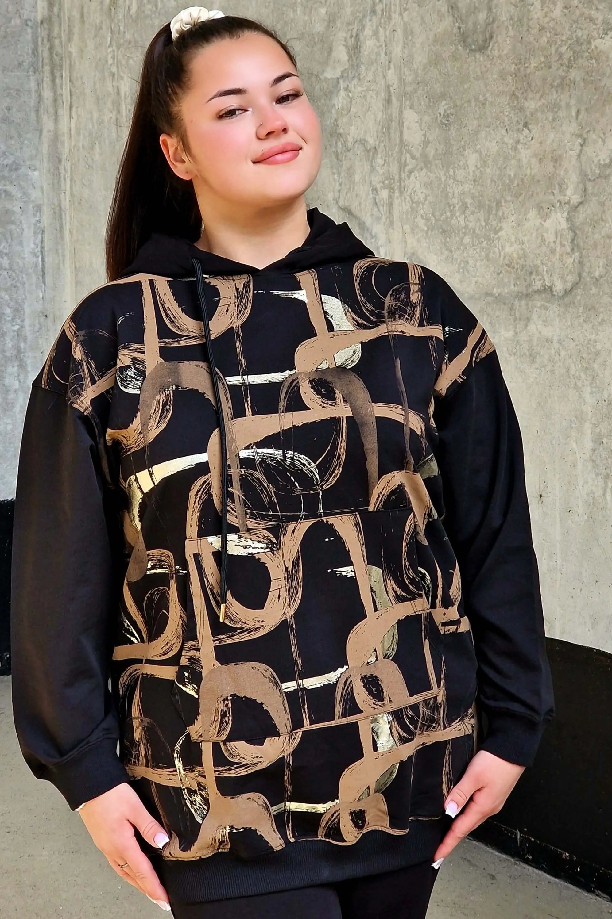 Bluza z abstrakcyjnym printem Stylowa XL
