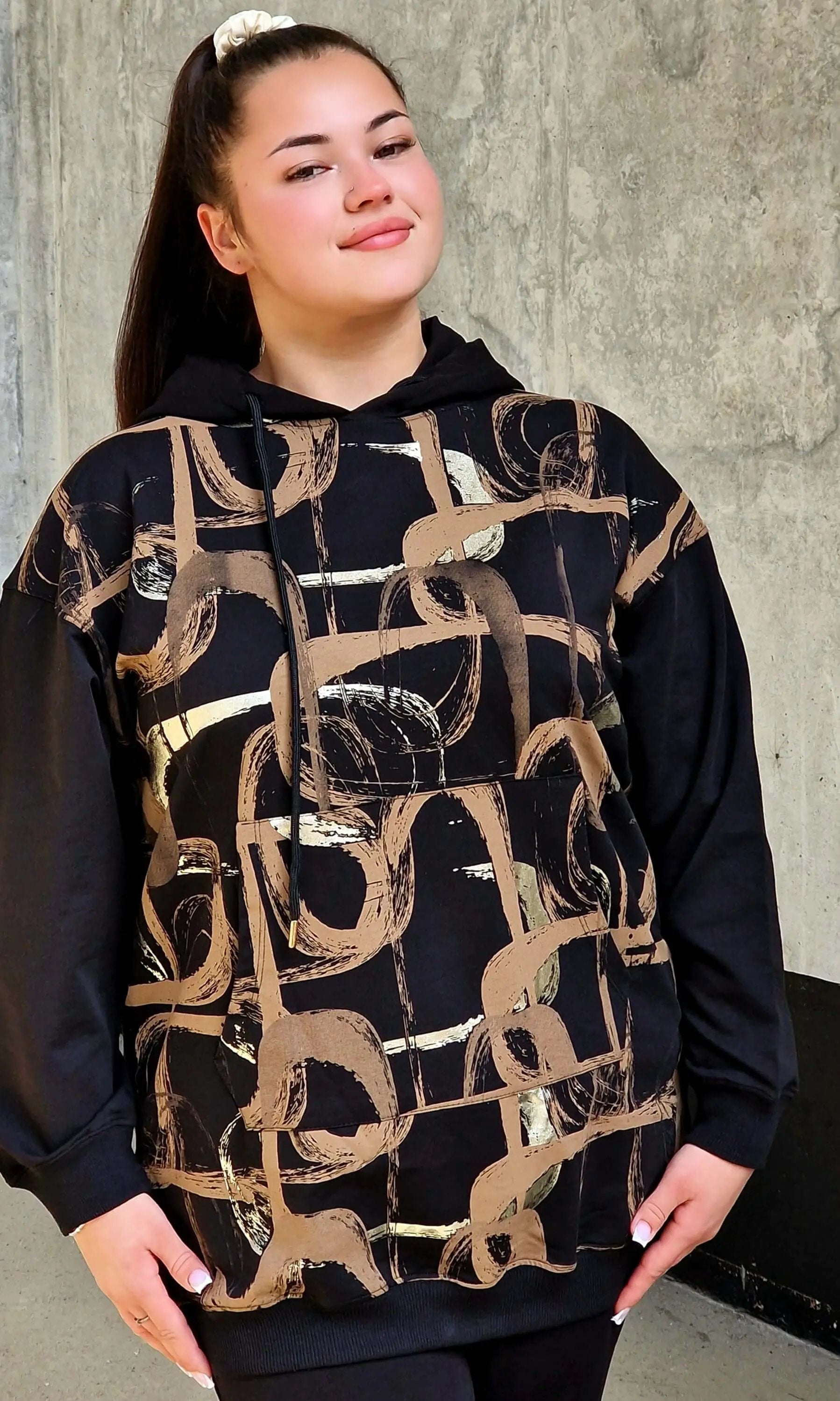 Bluza z abstrakcyjnym printem Stylowa XL