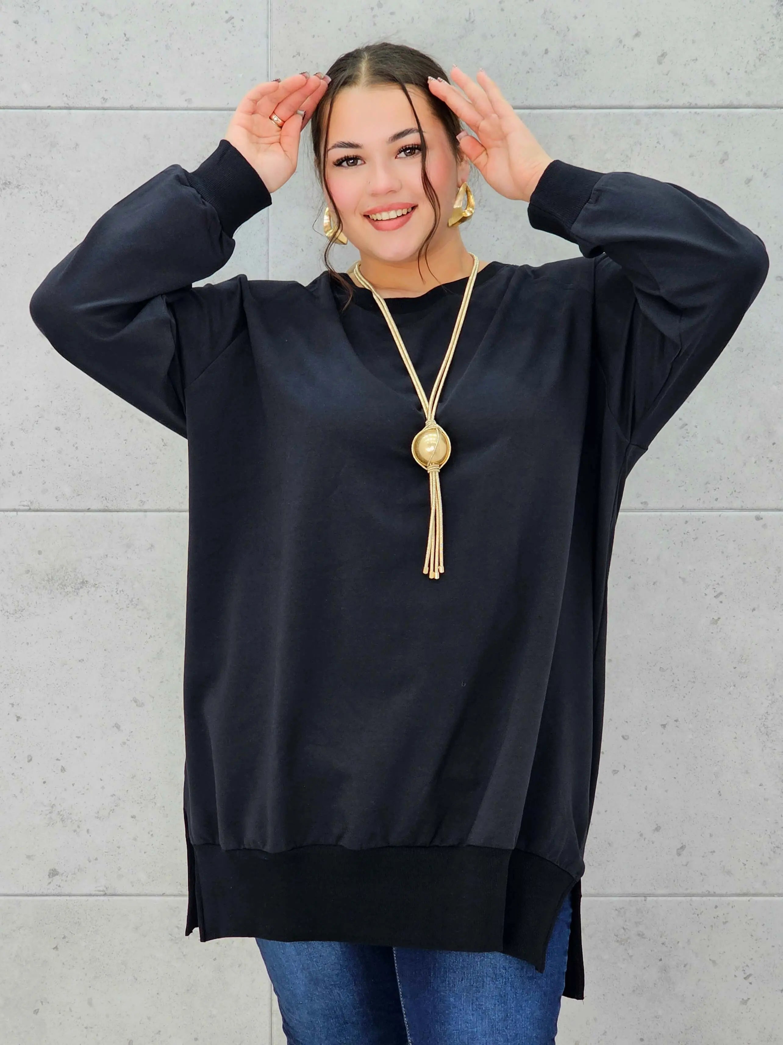Bluza z dłuższym tyłem XXL – modna bluza plus size dla kobiet Stylowa XL