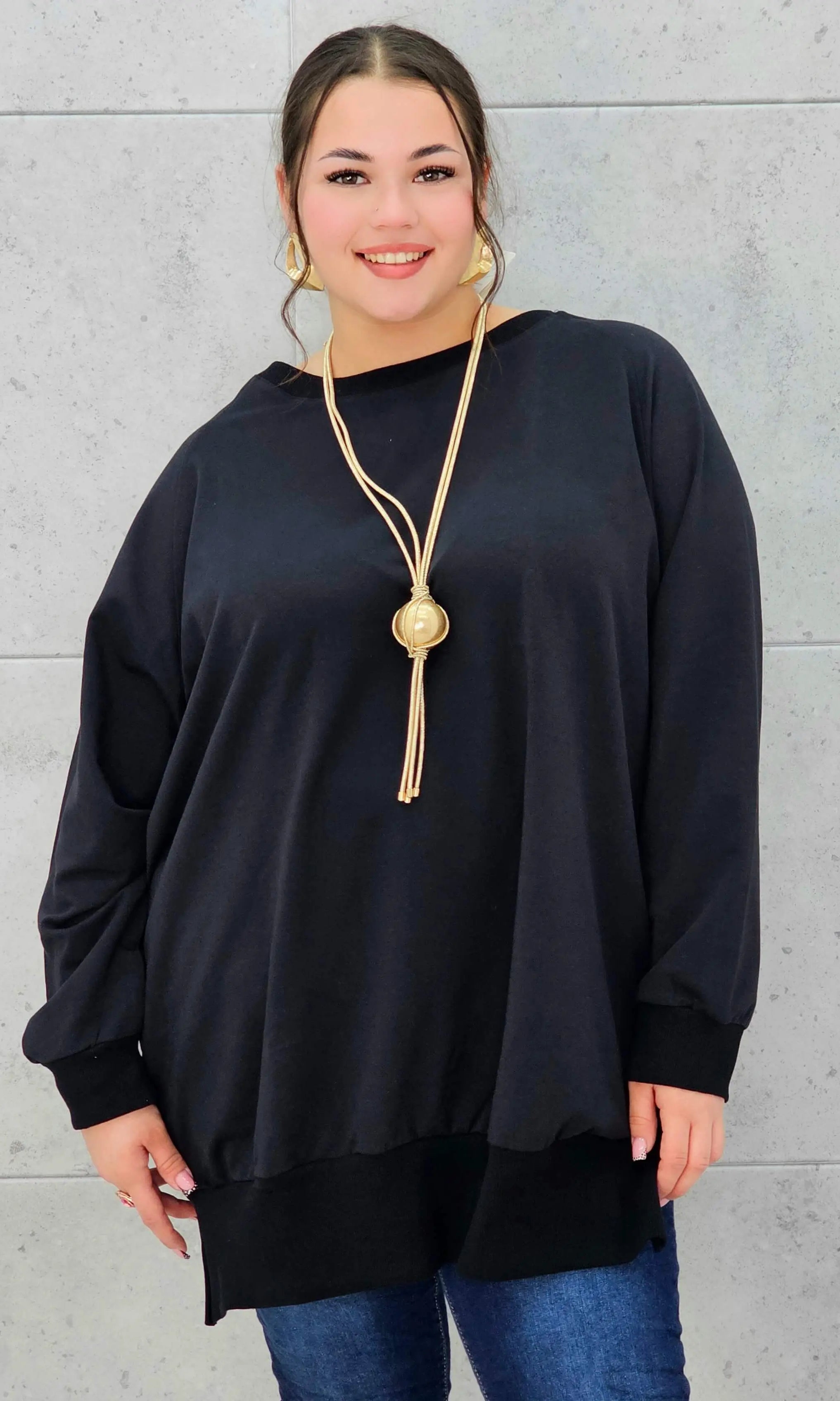 Bluza z dłuższym tyłem XXL – modna bluza plus size dla kobiet Stylowa XL