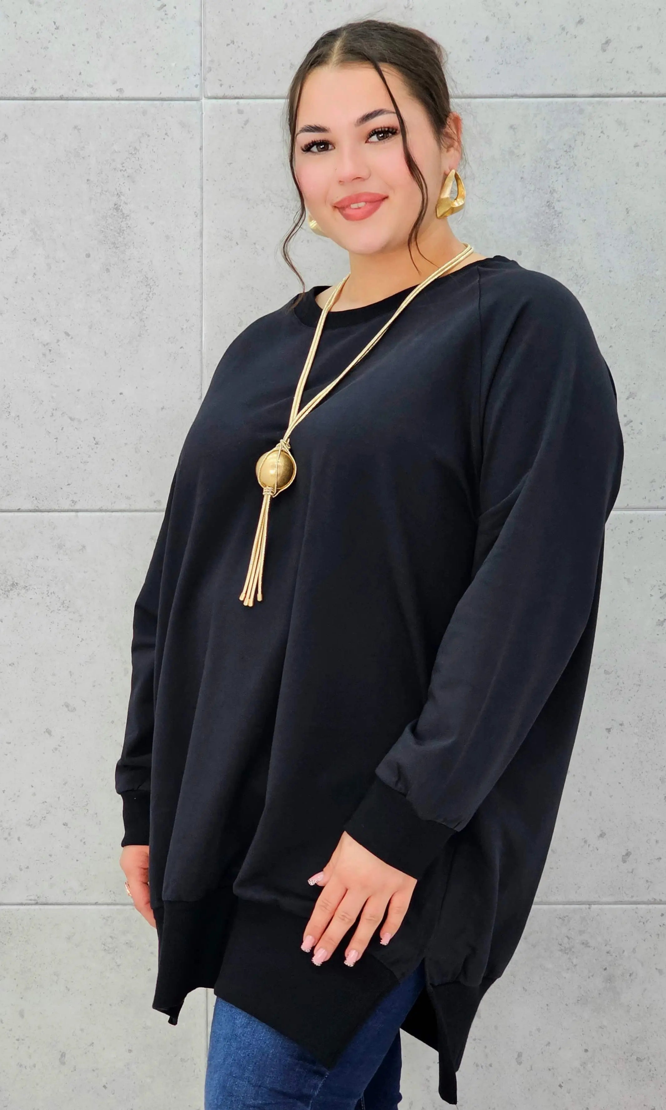 Bluza z dłuższym tyłem XXL – modna bluza plus size dla kobiet Stylowa XL