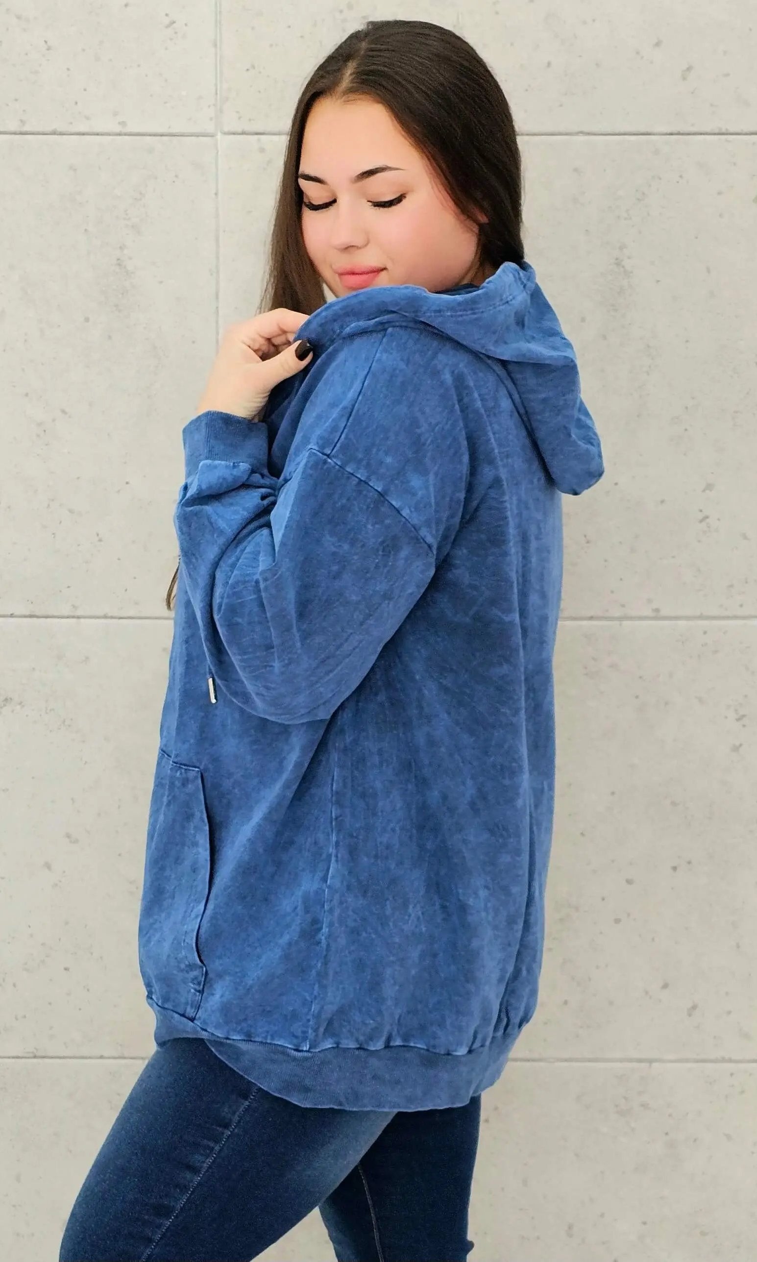 Bluza z efektem sprania z kapturem – moda dla kobiet plus size Stylowa XL