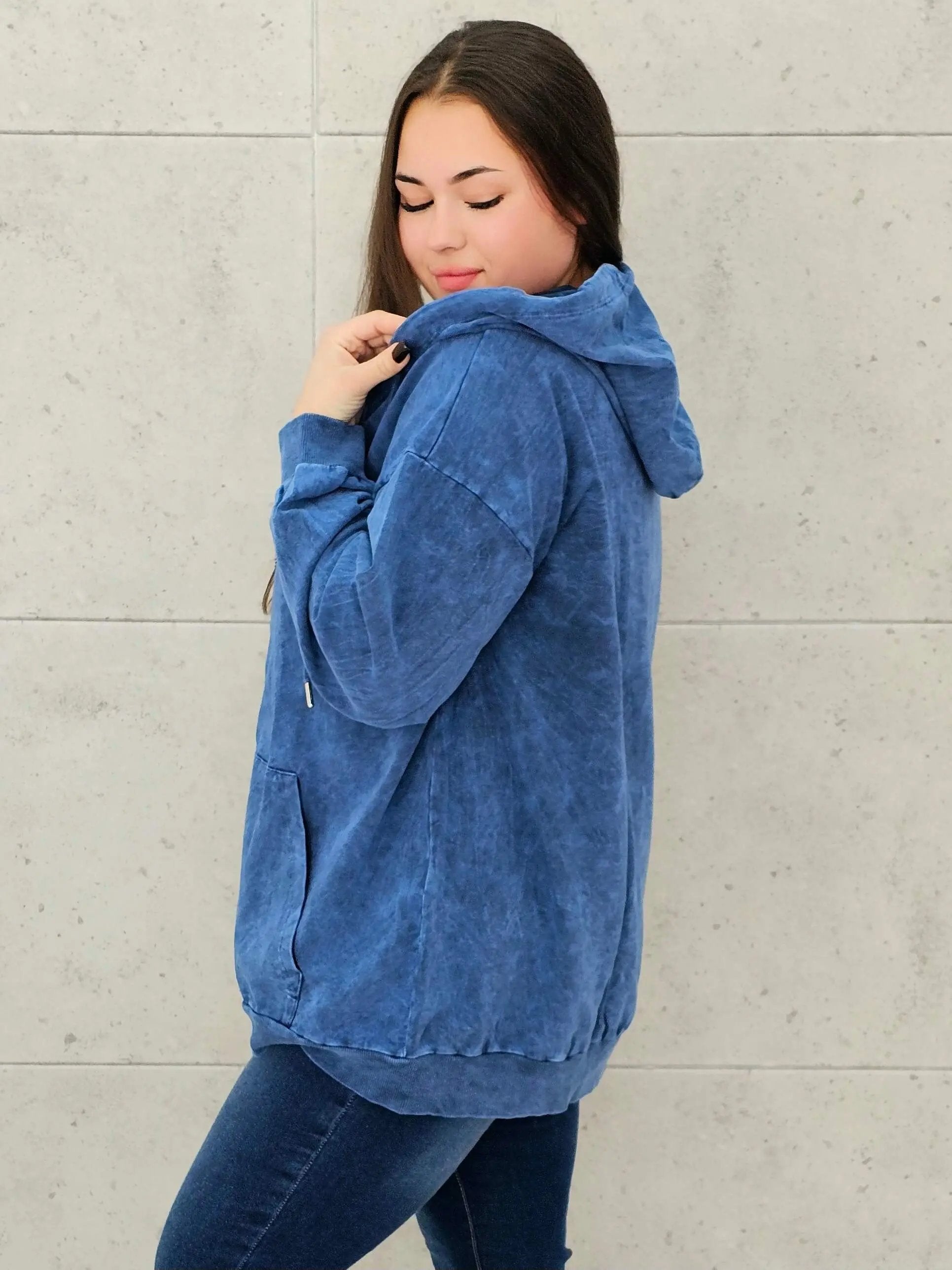 Bluza z efektem sprania z kapturem – moda dla kobiet plus size Stylowa XL