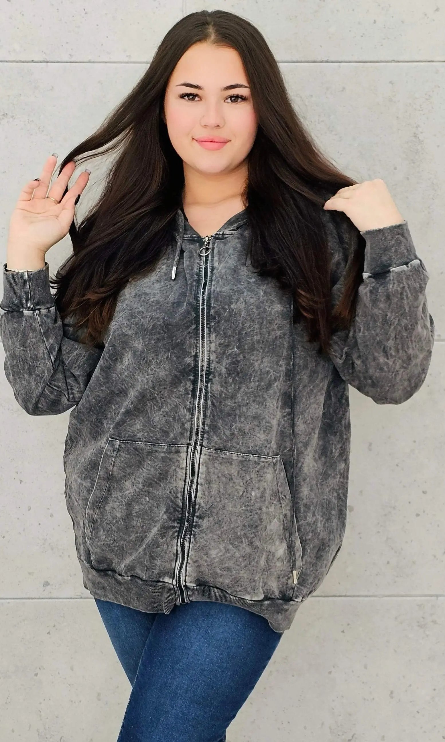 Bluza z efektem sprania z kapturem – moda dla kobiet plus size Stylowa XL