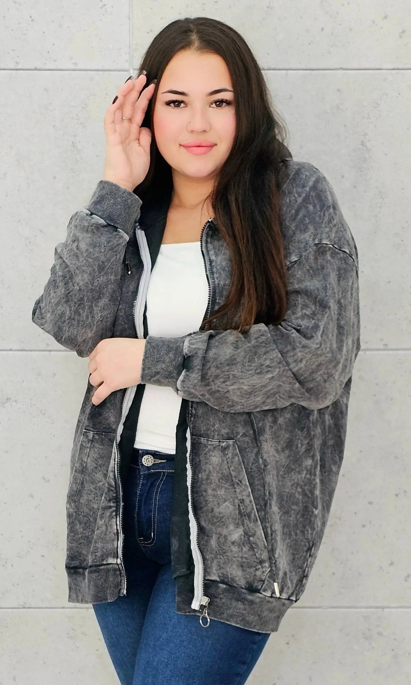 Bluza z efektem sprania z kapturem – moda dla kobiet plus size Stylowa XL