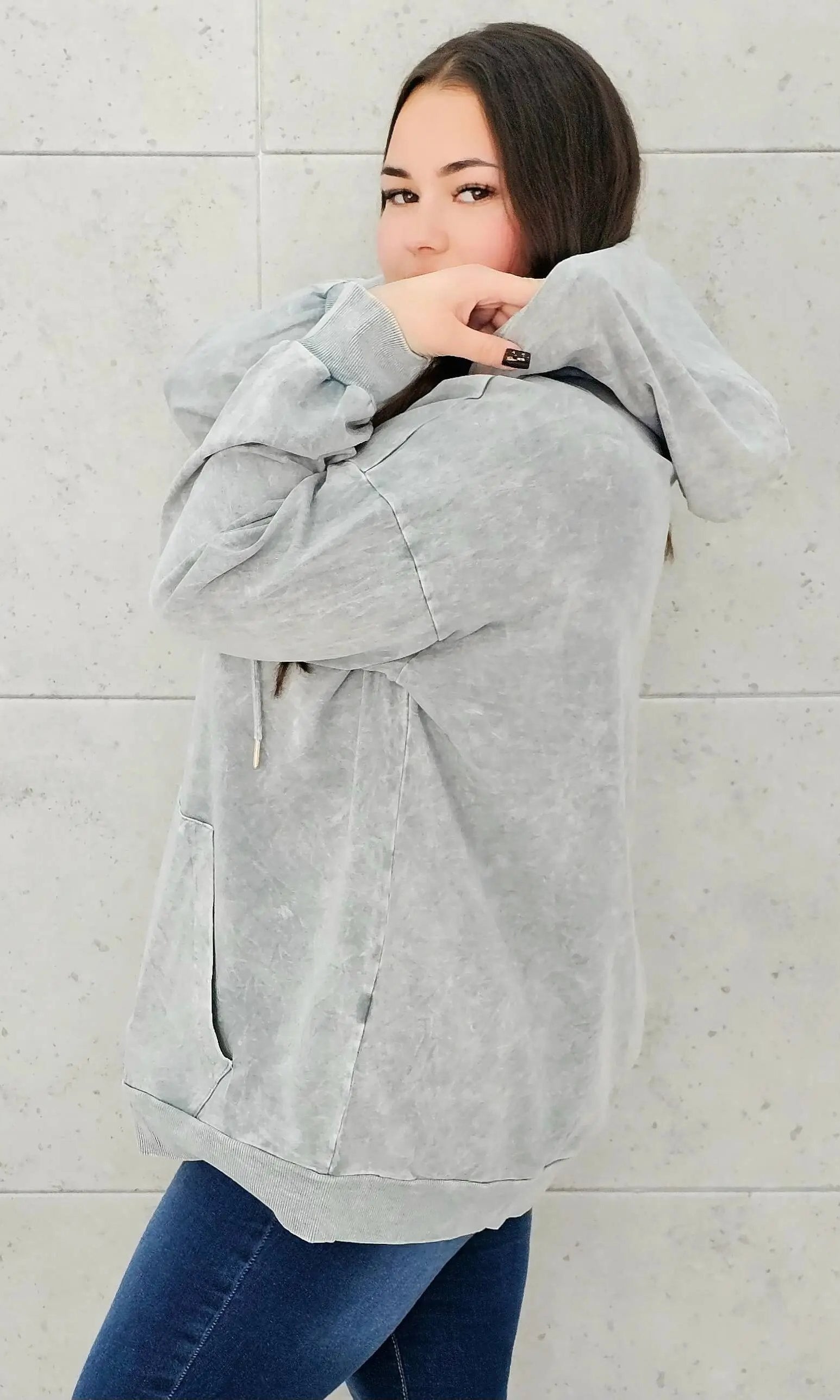 Bluza z efektem sprania z kapturem – moda dla kobiet plus size Stylowa XL