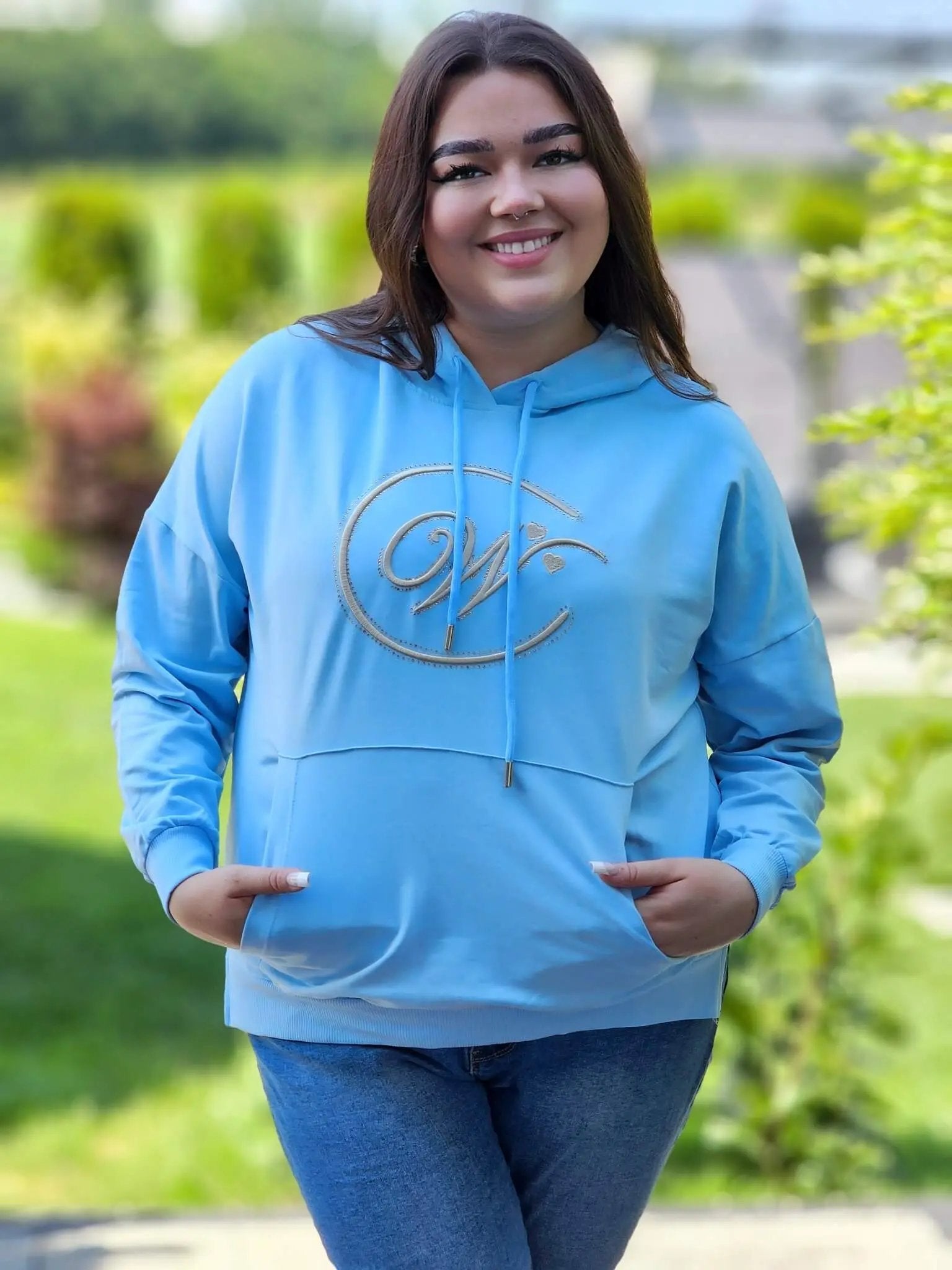 Bluza z haftowanym monogramem Stylowa XL