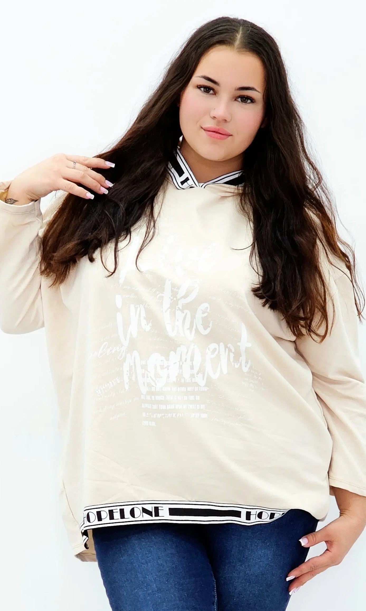 Bluza z kapturem i wstawkami napisów Stylowa XL