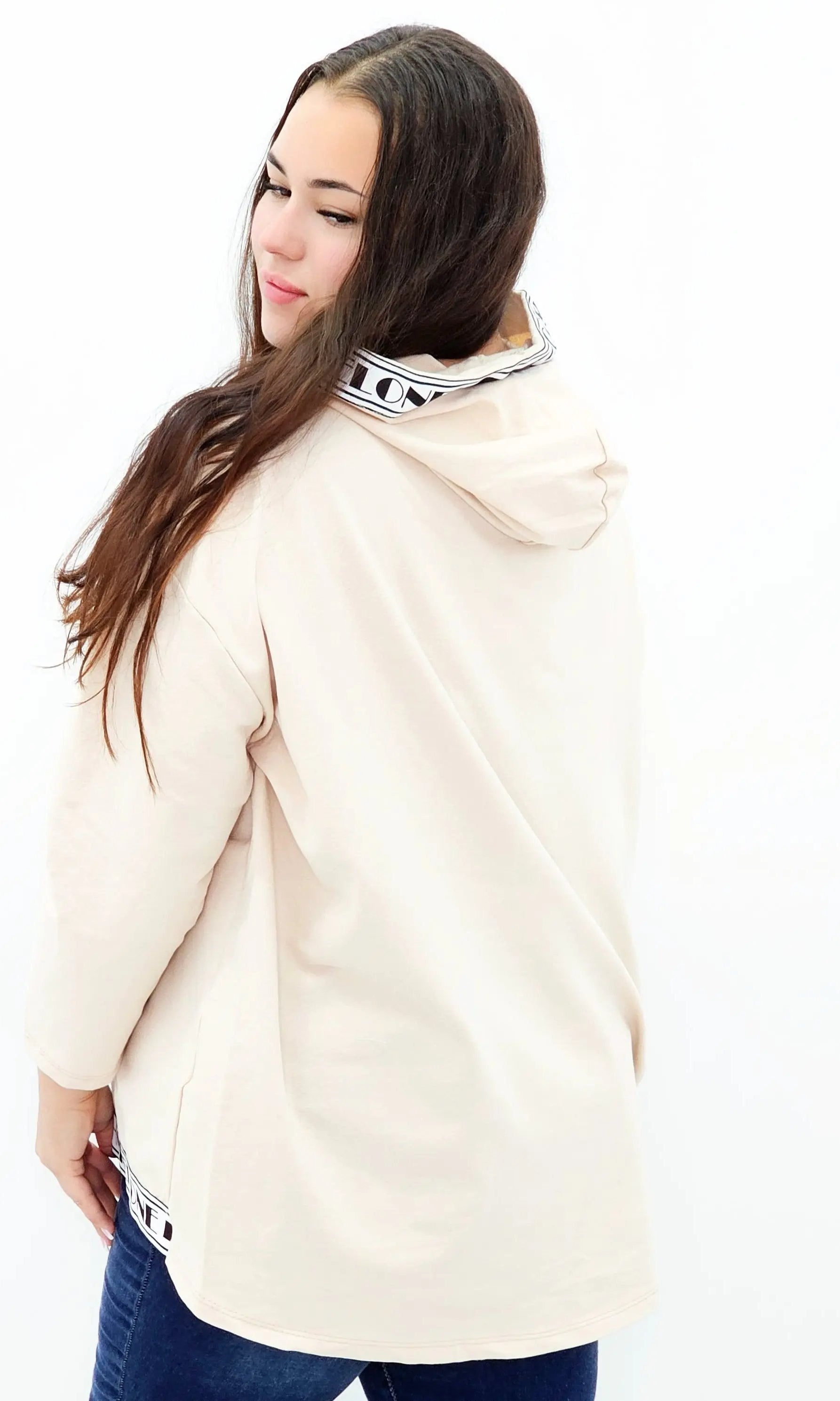 Bluza z kapturem i wstawkami napisów Stylowa XL