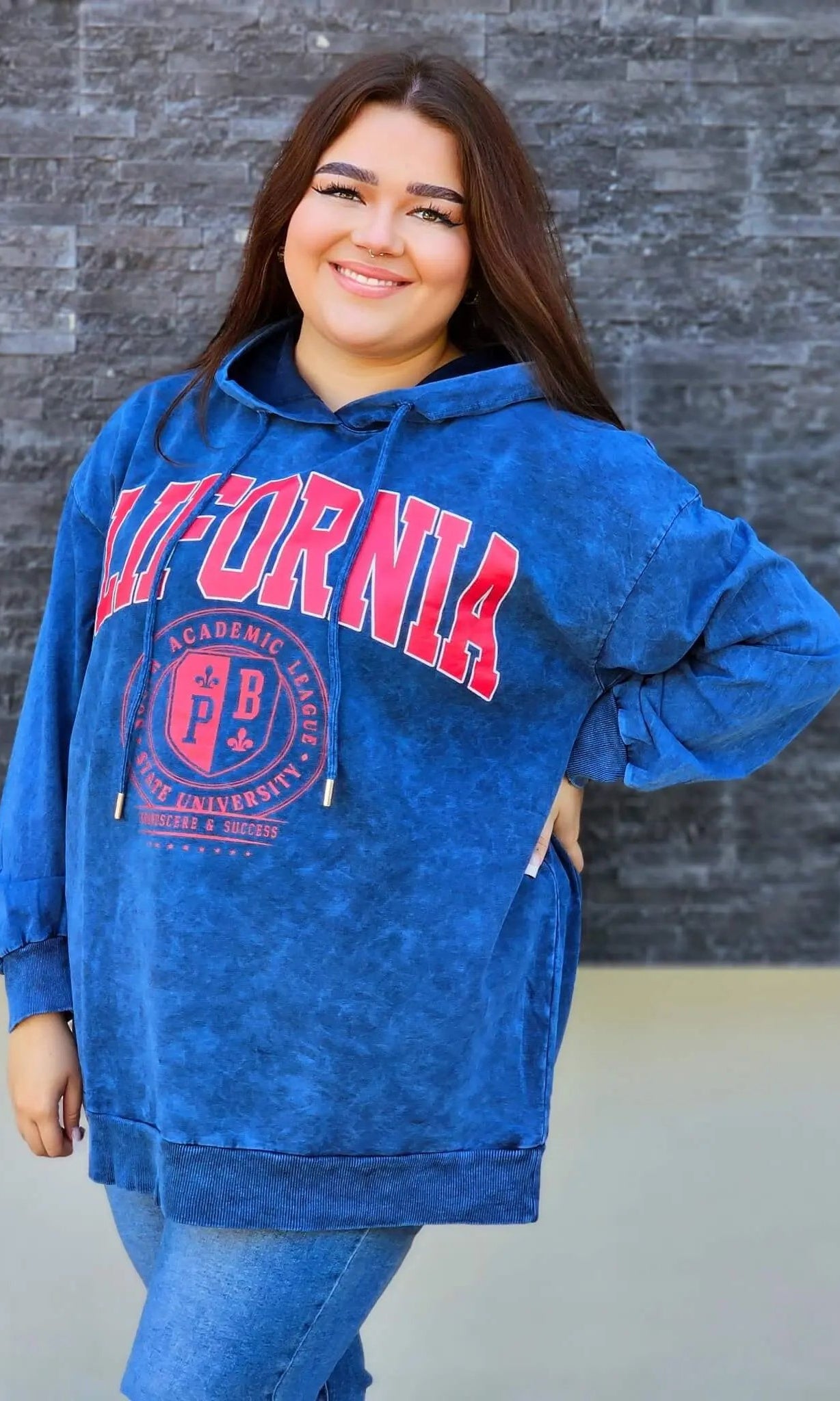 Bluza z napisem CALIFORNIA Stylowa XL