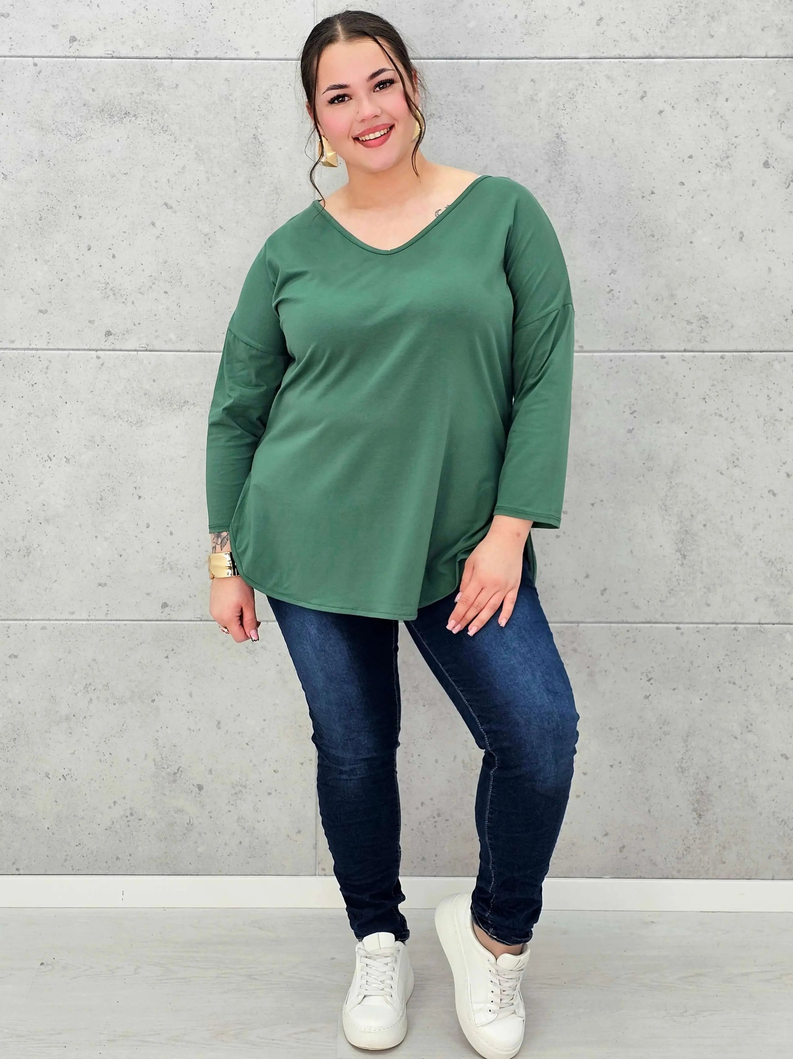 Bluzka Basic Plus Size StylowaXL – Komfort i Styl na Co Dzień dla Kobiet XXL Stylowa XL