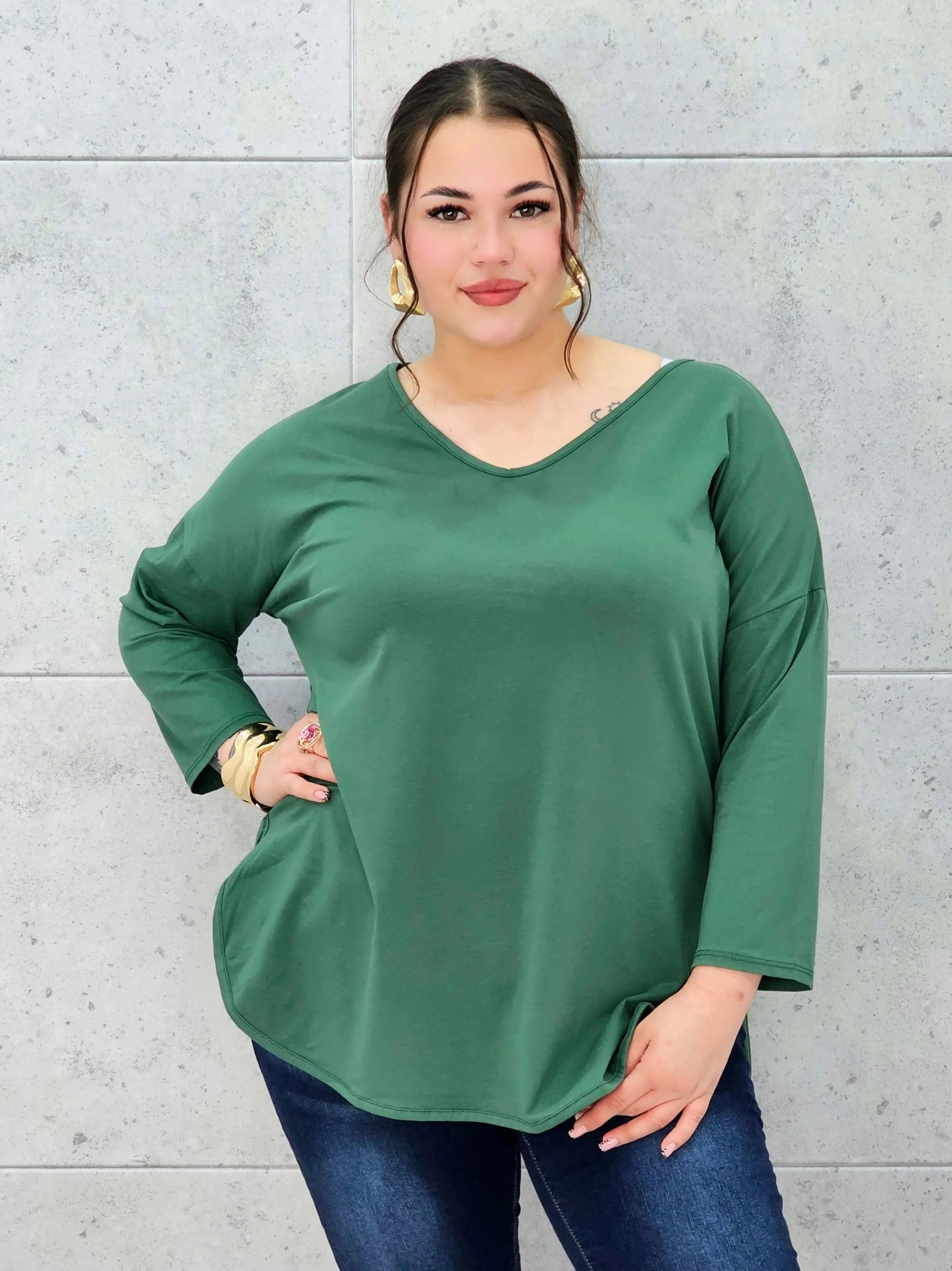 Bluzka Basic Plus Size StylowaXL – Komfort i Styl na Co Dzień dla Kobiet XXL Stylowa XL
