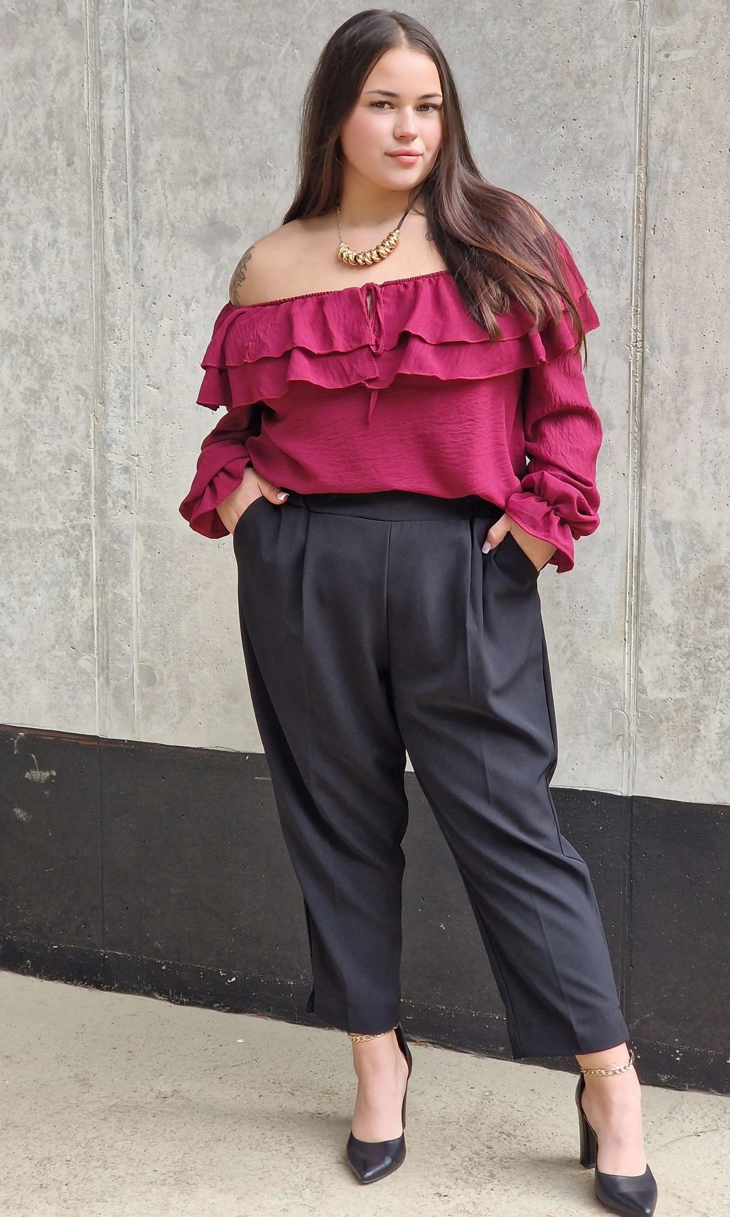 Bluzka Hiszpanka z Falbanami - Kobiecość i Elegancja Stylowa XL