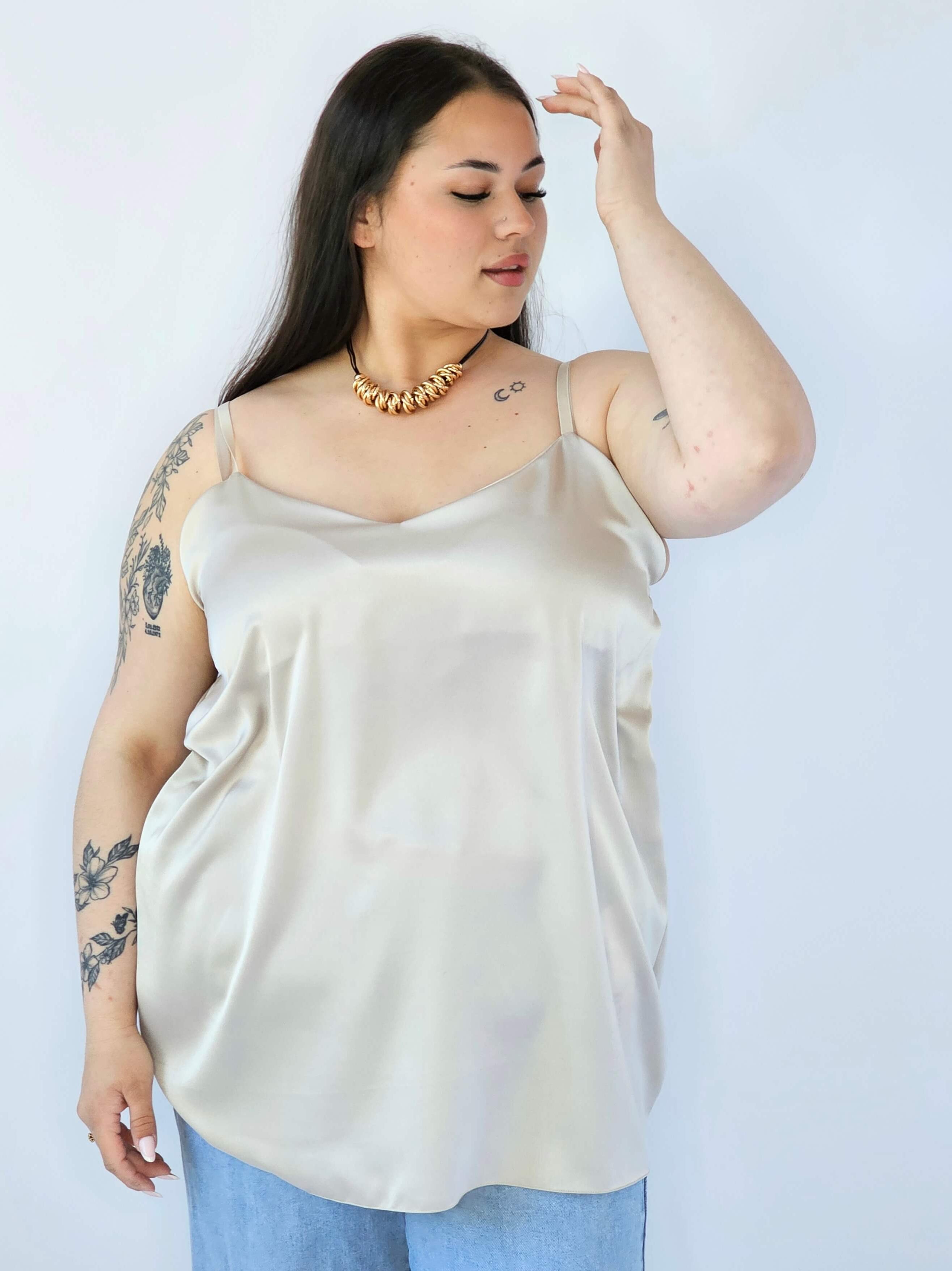 Bluzka Plus Size Satynowa Na Ramiączkach Gładka Elegancka XXL Stylowa XL