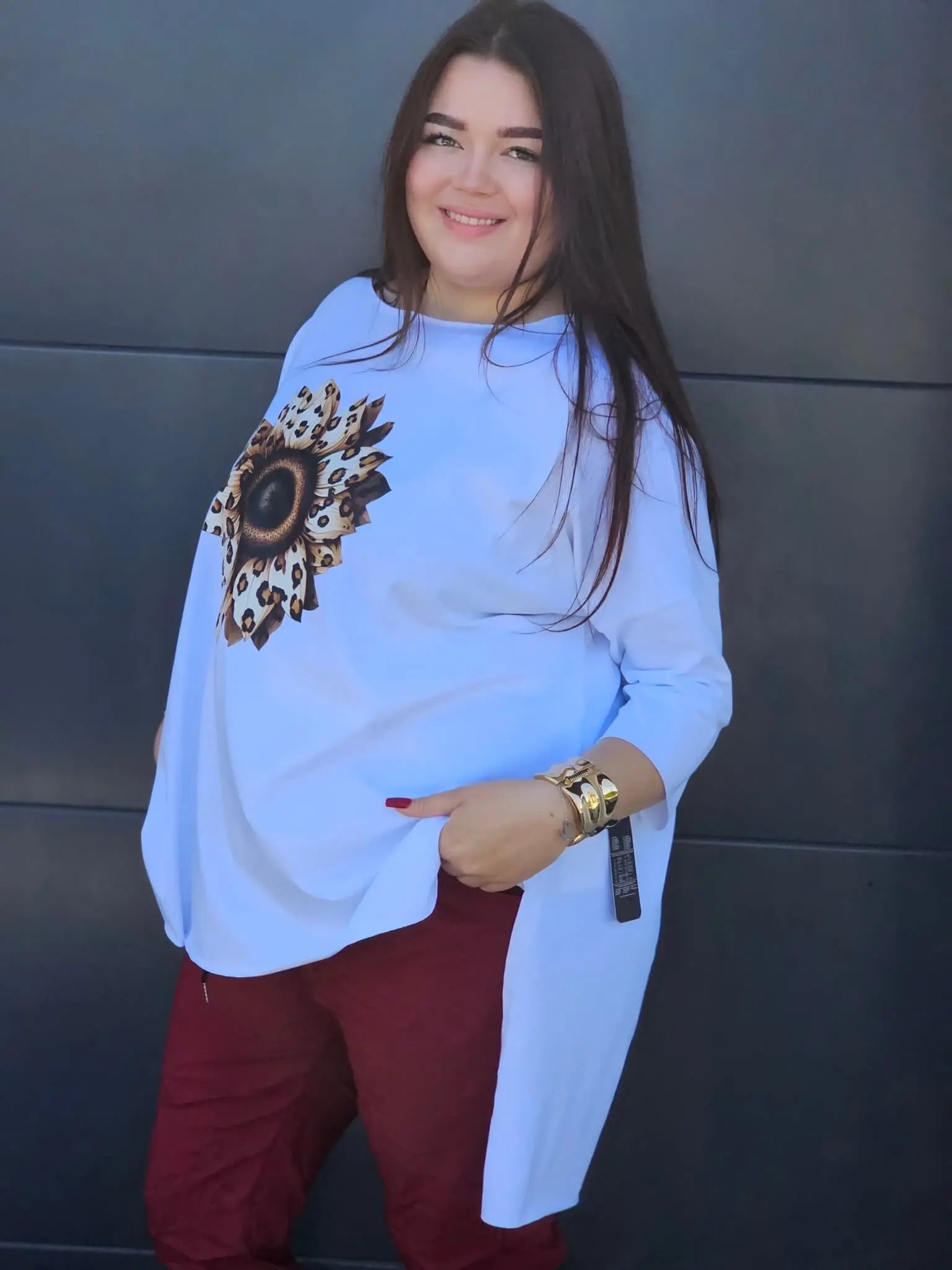 Bluzka Plus Size StylowaXL – Letnia Energia i Drapieżny Styl dla Kobiet XXL Stylowa XL