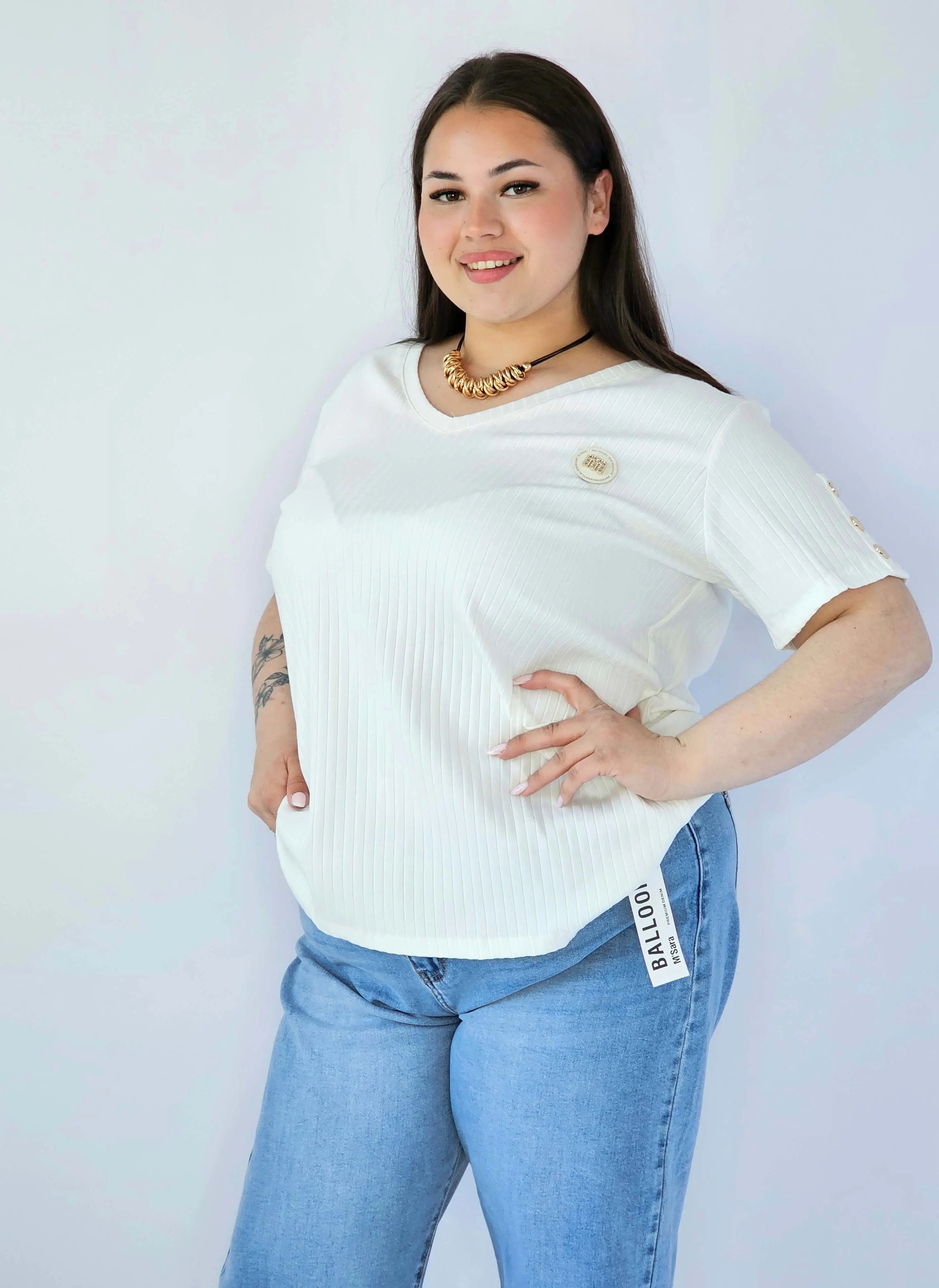 Bluzka Plus Size Z Dekoltem V I Ozdobną Aplikacją Stylowa XL