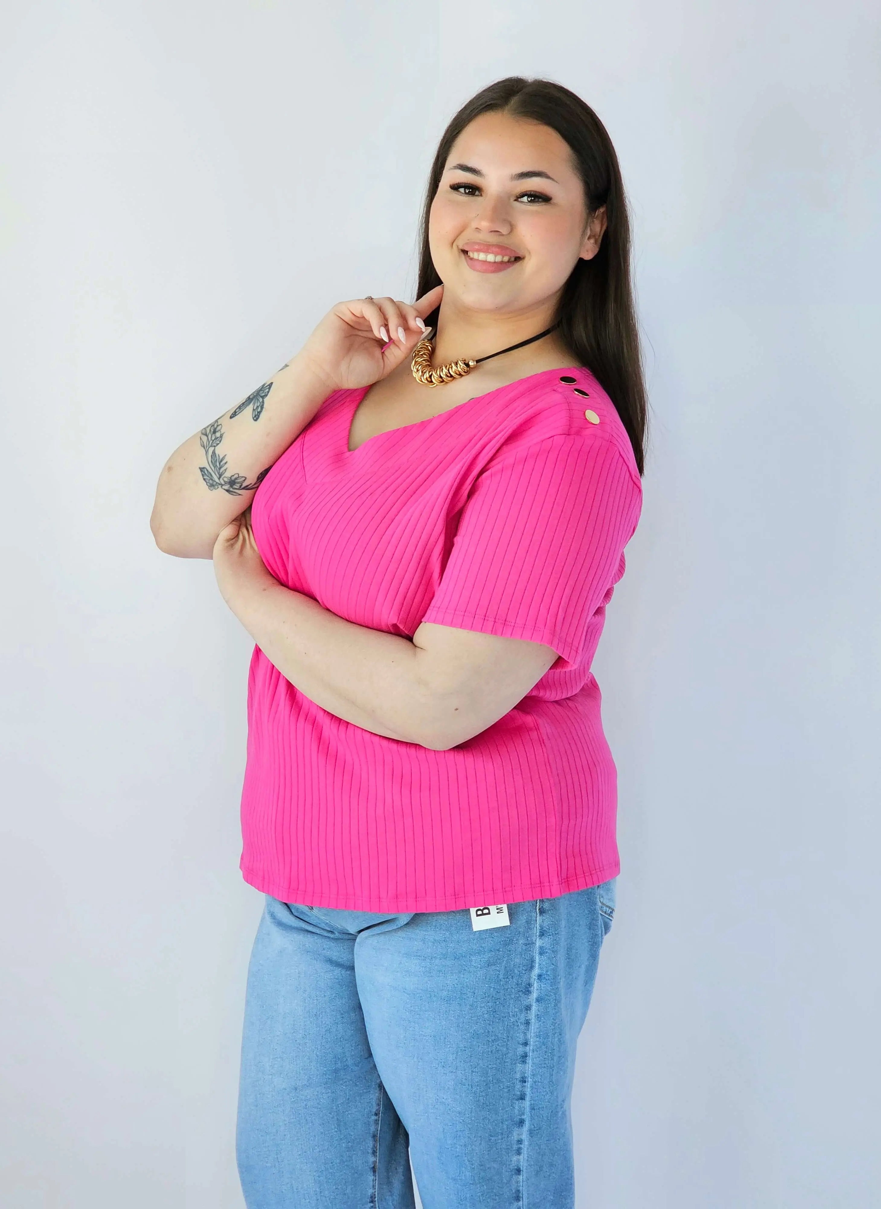 Bluzka Plus Size Z Dekoltem V I Ozdobnymi Detalami Na Ramionach Stylowa XL