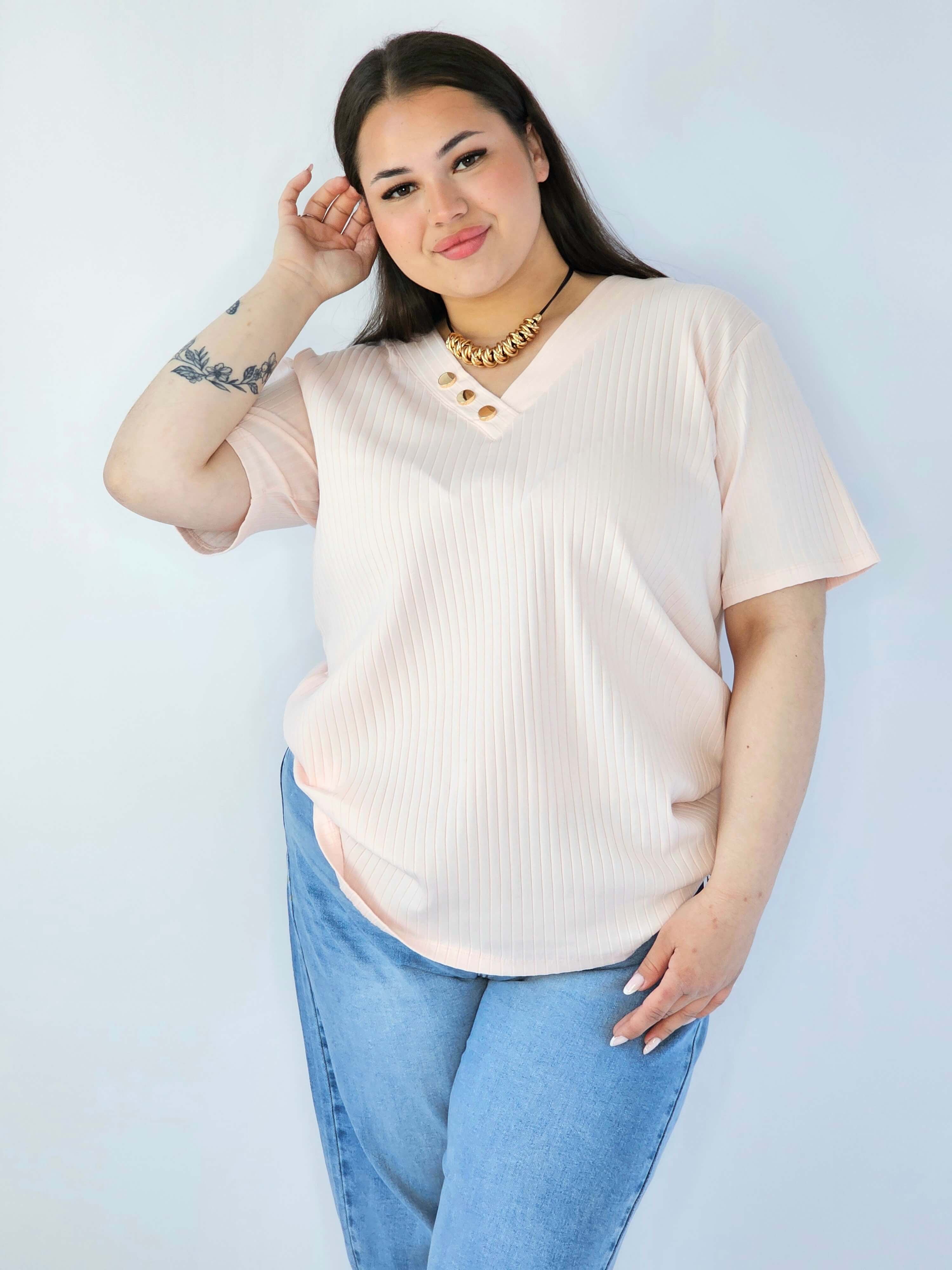 Bluzka Plus Size Z Dekoltem V I Ozdobnymi Guzikami Stylowa XL