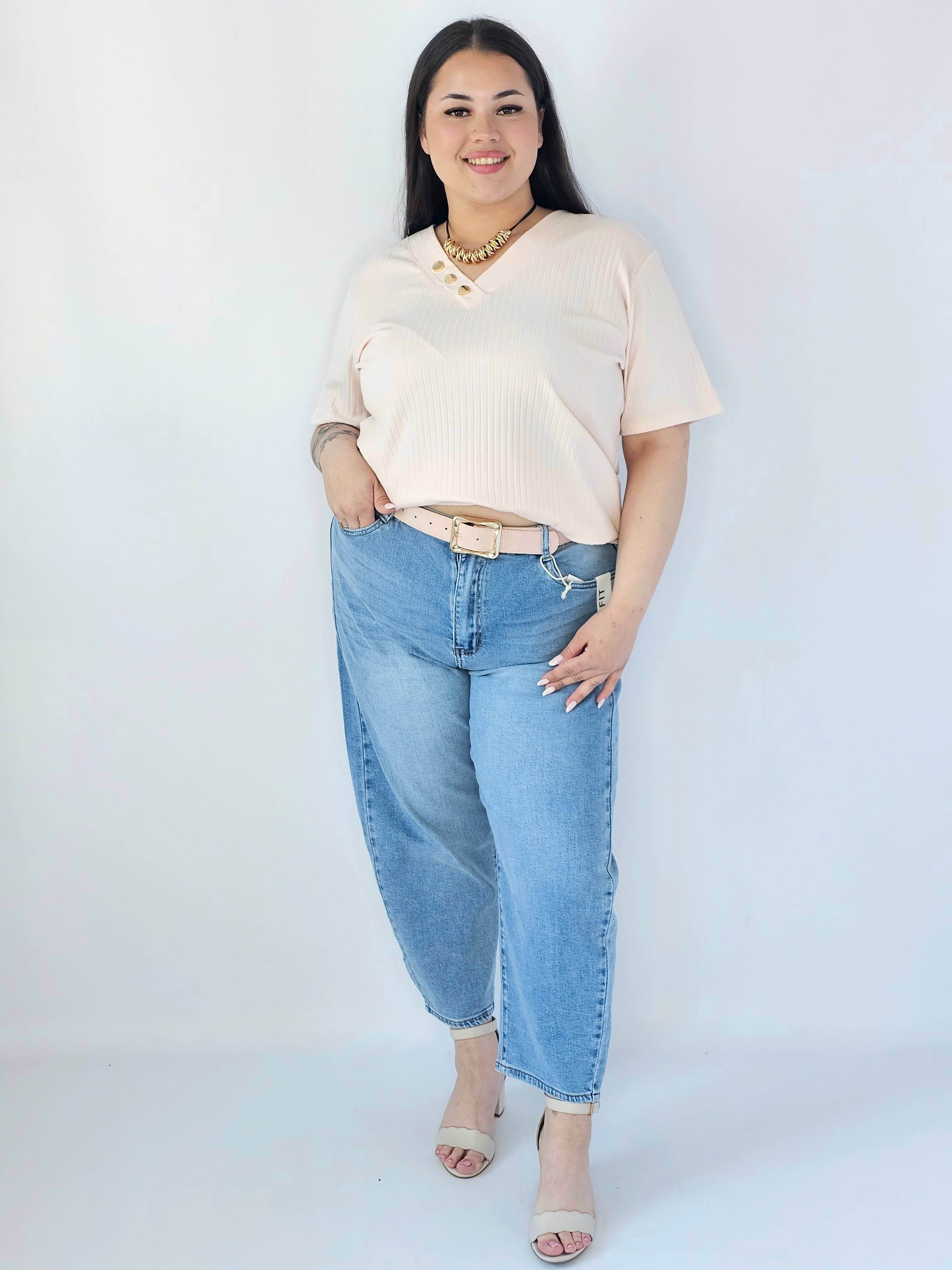 Bluzka Plus Size Z Dekoltem V I Ozdobnymi Guzikami Stylowa XL