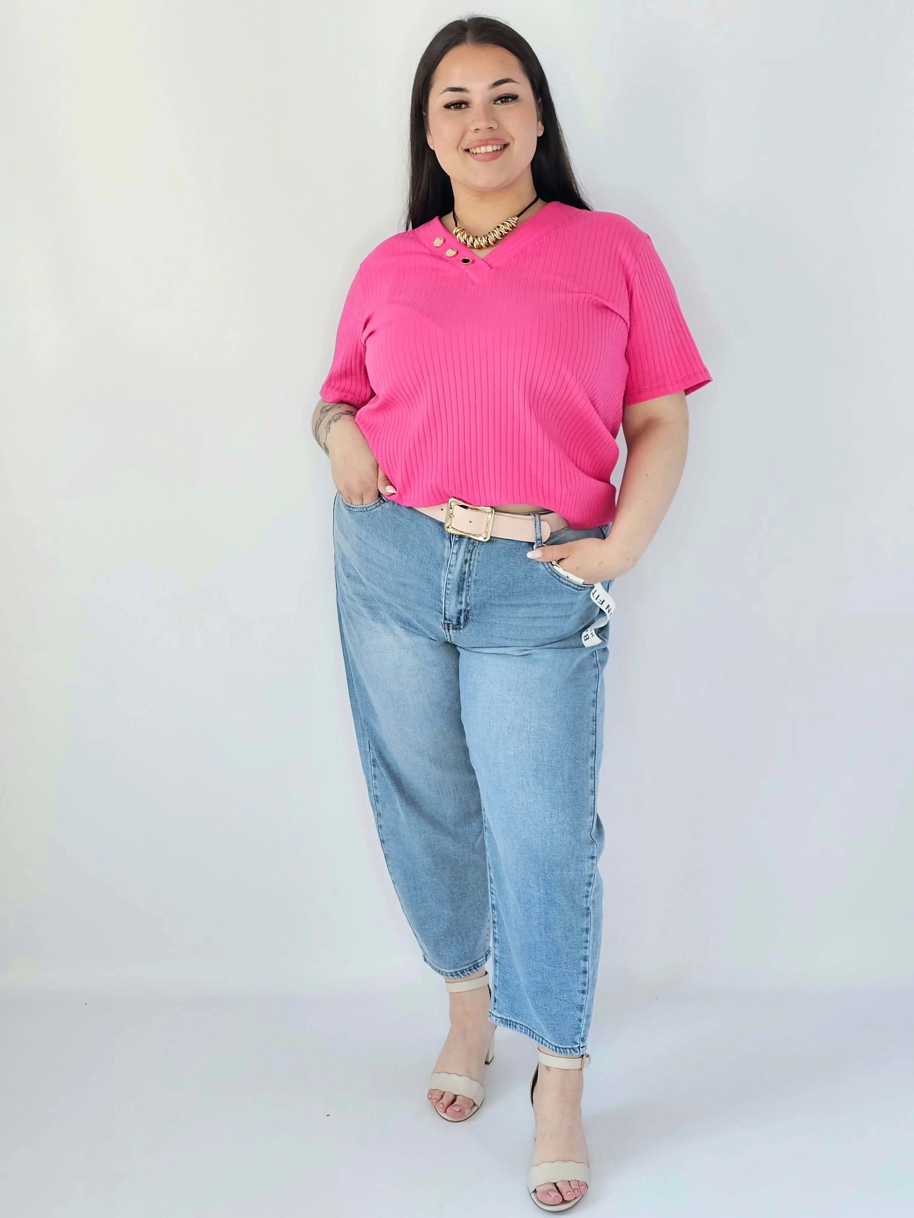 Bluzka Plus Size Z Dekoltem V I Ozdobnymi Guzikami Stylowa XL