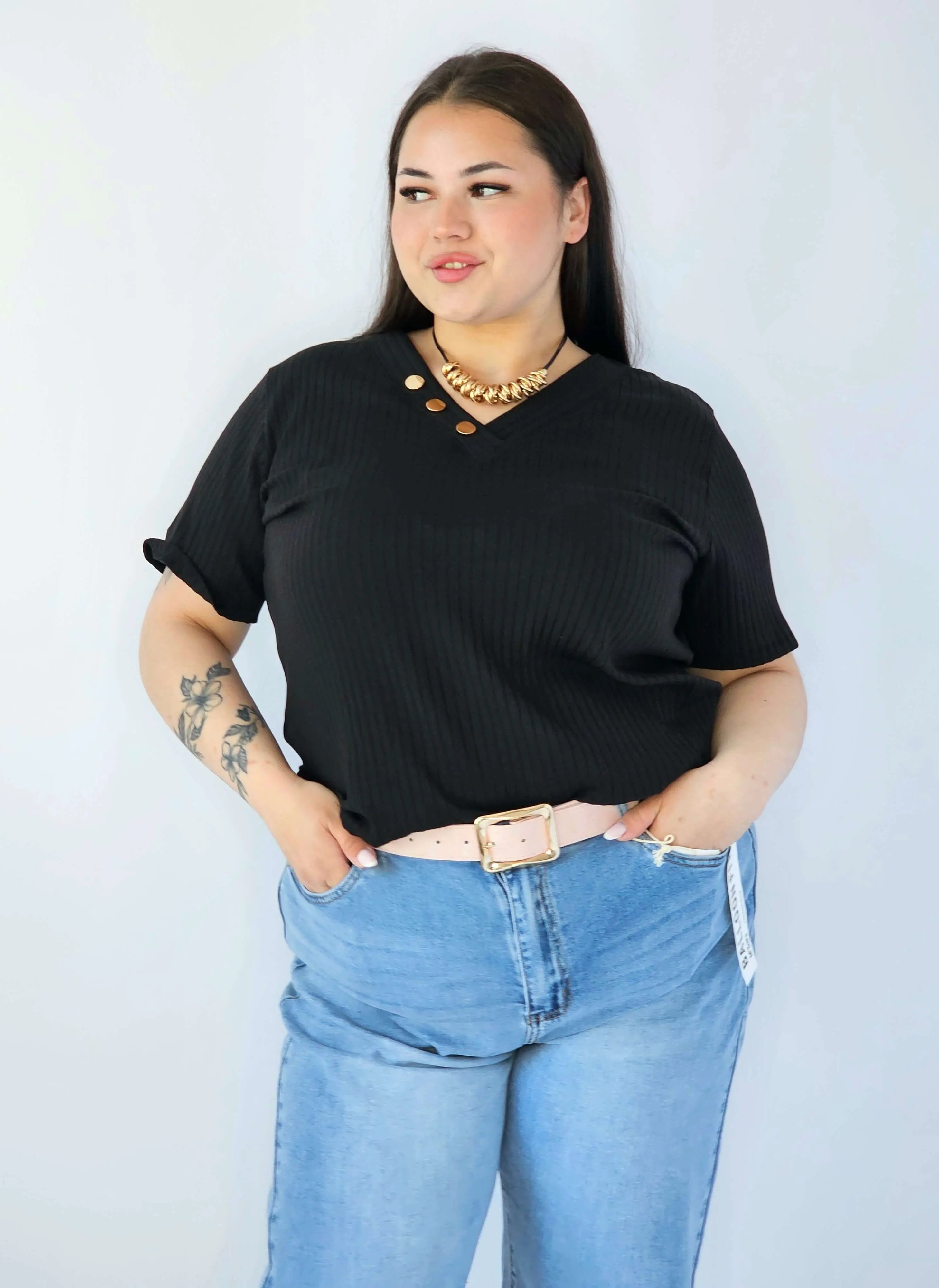 Bluzka Plus Size Z Dekoltem V I Ozdobnymi Guzikami Stylowa XL