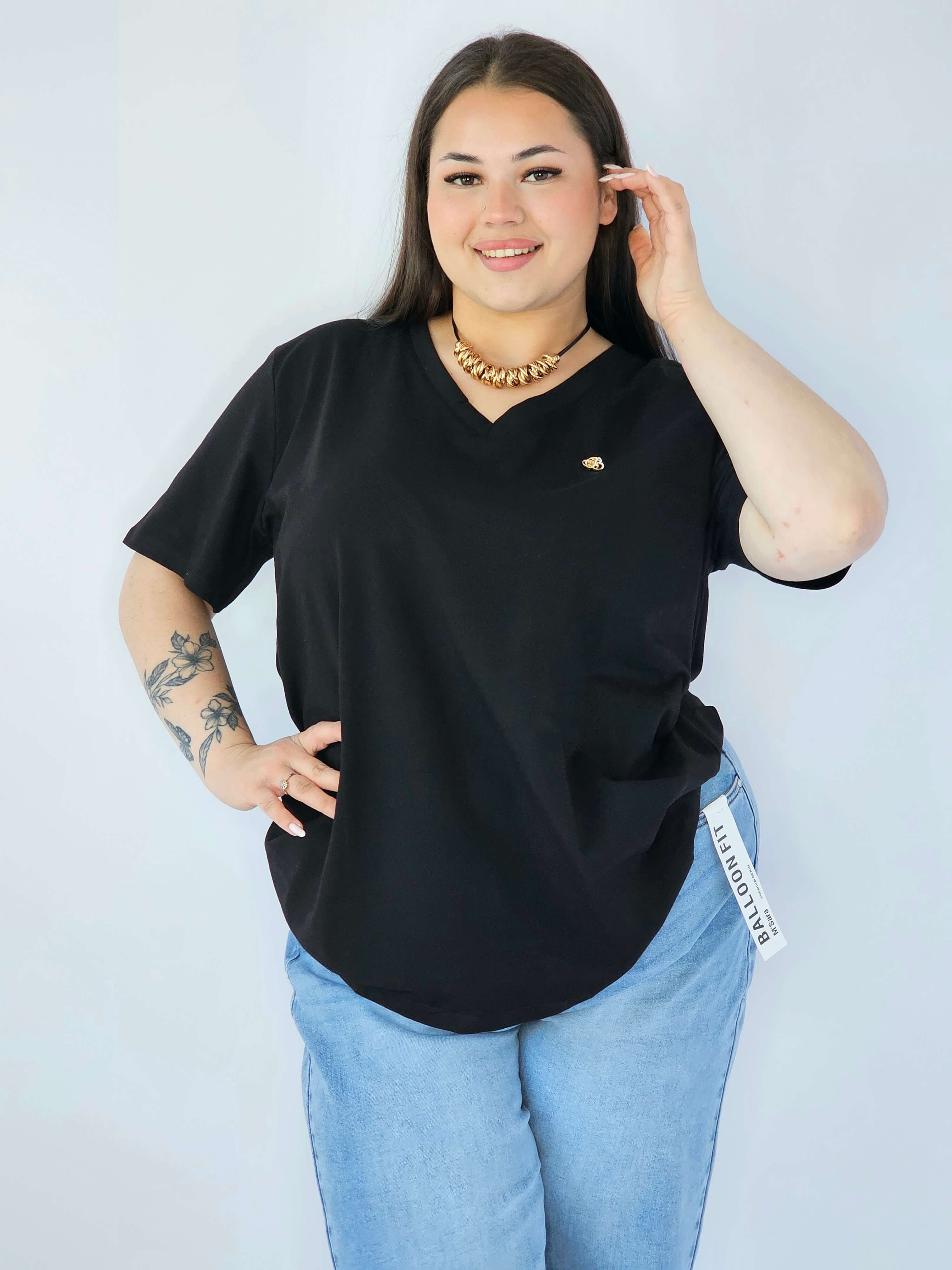 Bluzka Plus Size Z Dekoltem V I Subtelną Ozdobą Stylowa XL