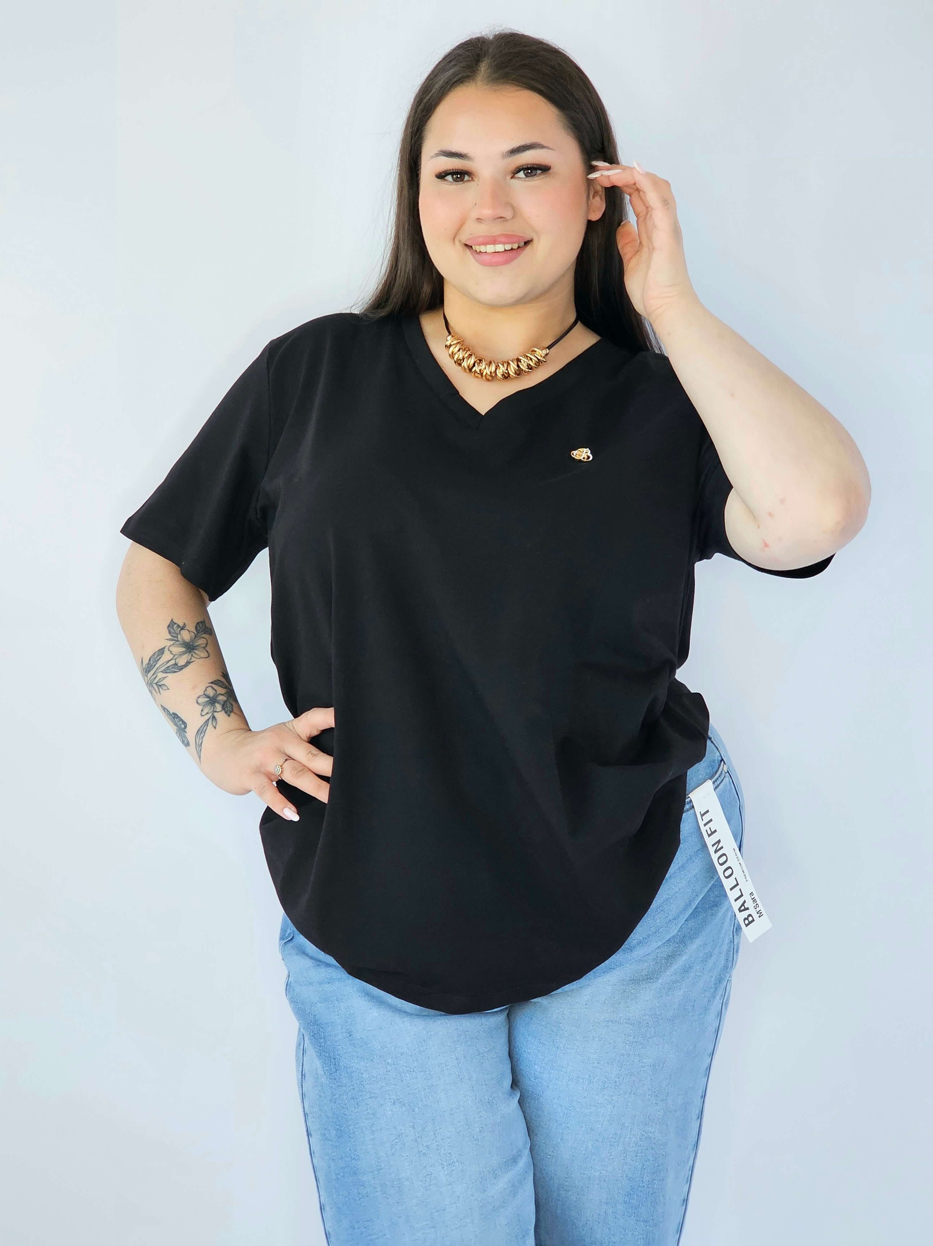 Bluzka Plus Size Z Dekoltem V I Subtelną Ozdobą Stylowa XL