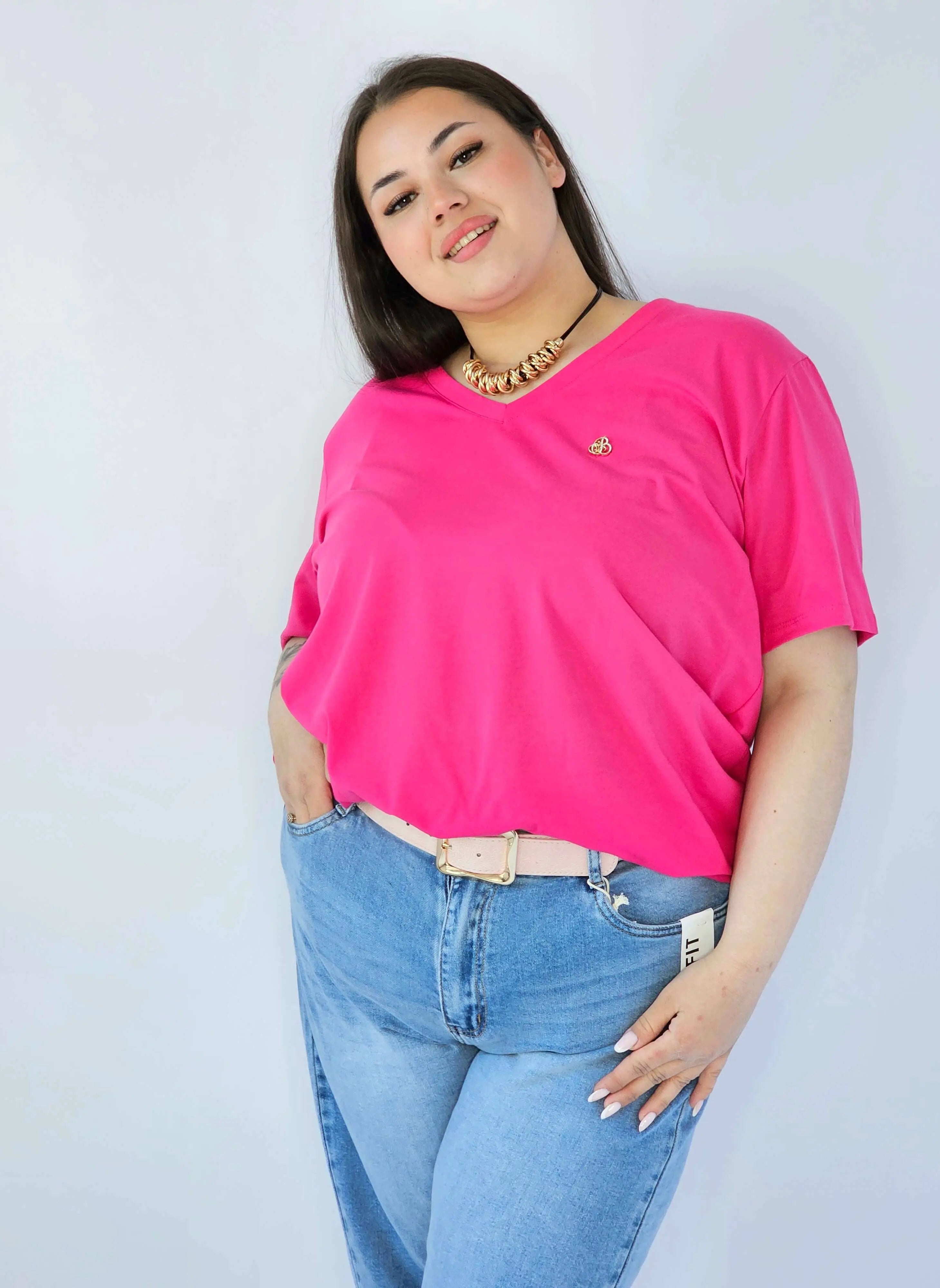Bluzka Plus Size Z Dekoltem V I Subtelną Ozdobą Stylowa XL