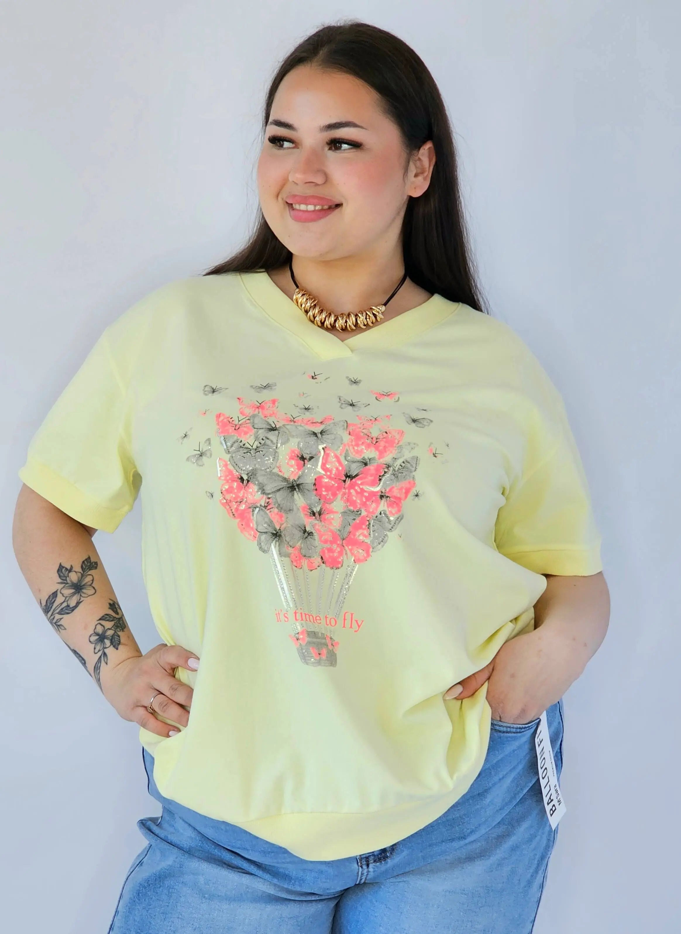 Bluzka Plus Size Z Dekoracyjnym Nadrukiem I Dekoltem V Stylowa XL