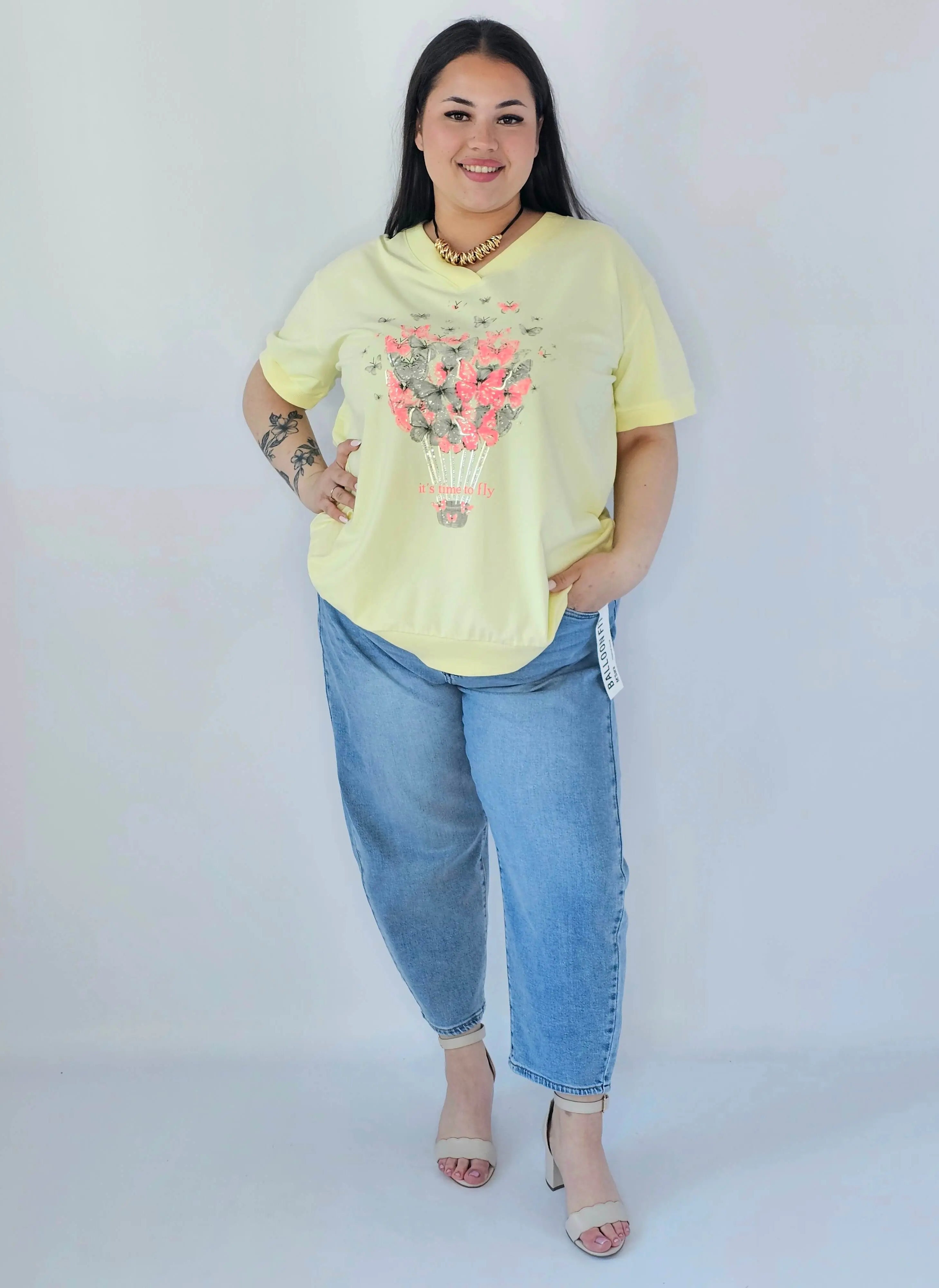 Bluzka Plus Size Z Dekoracyjnym Nadrukiem I Dekoltem V Stylowa XL