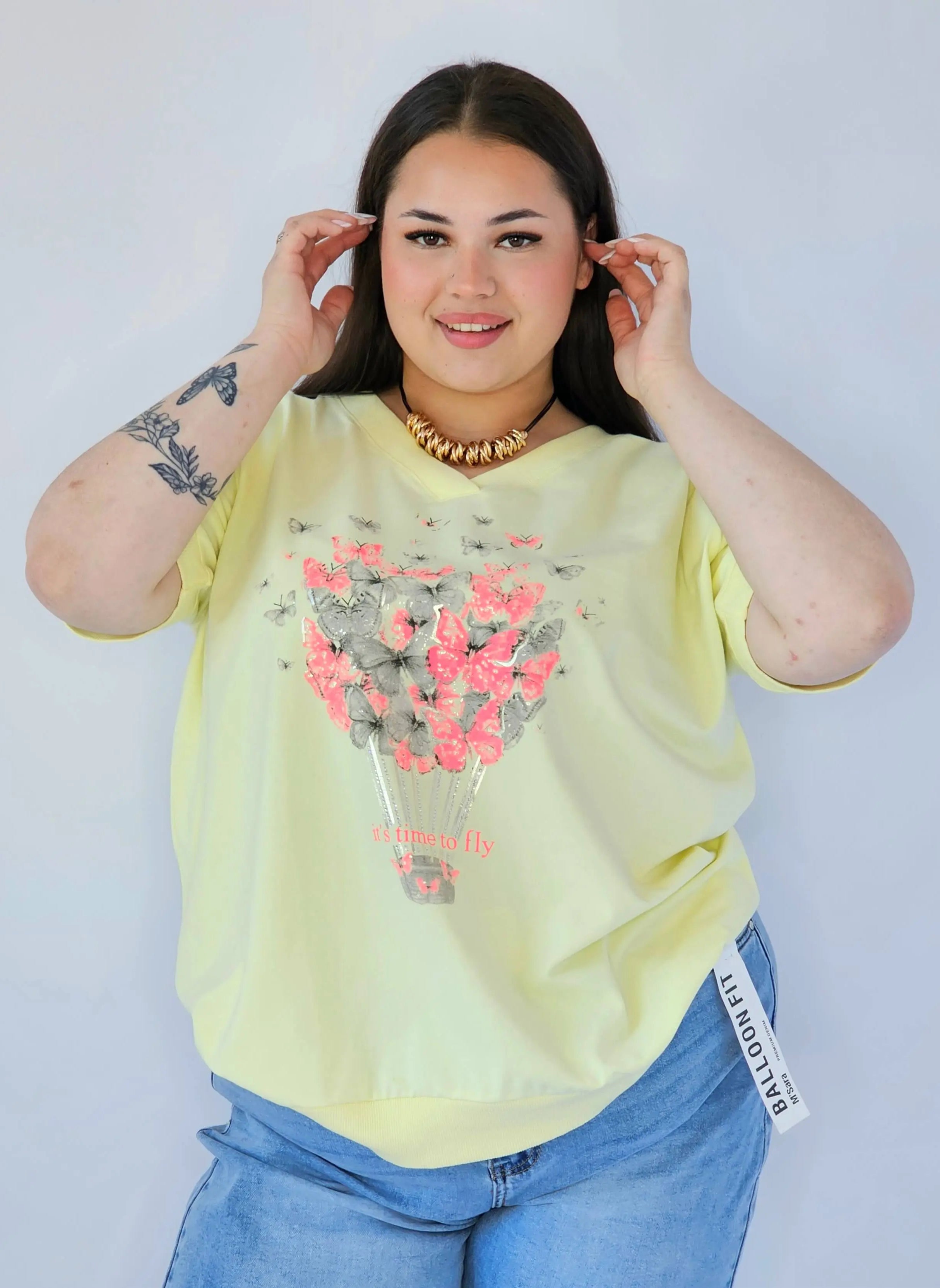 Bluzka Plus Size Z Dekoracyjnym Nadrukiem I Dekoltem V Stylowa XL